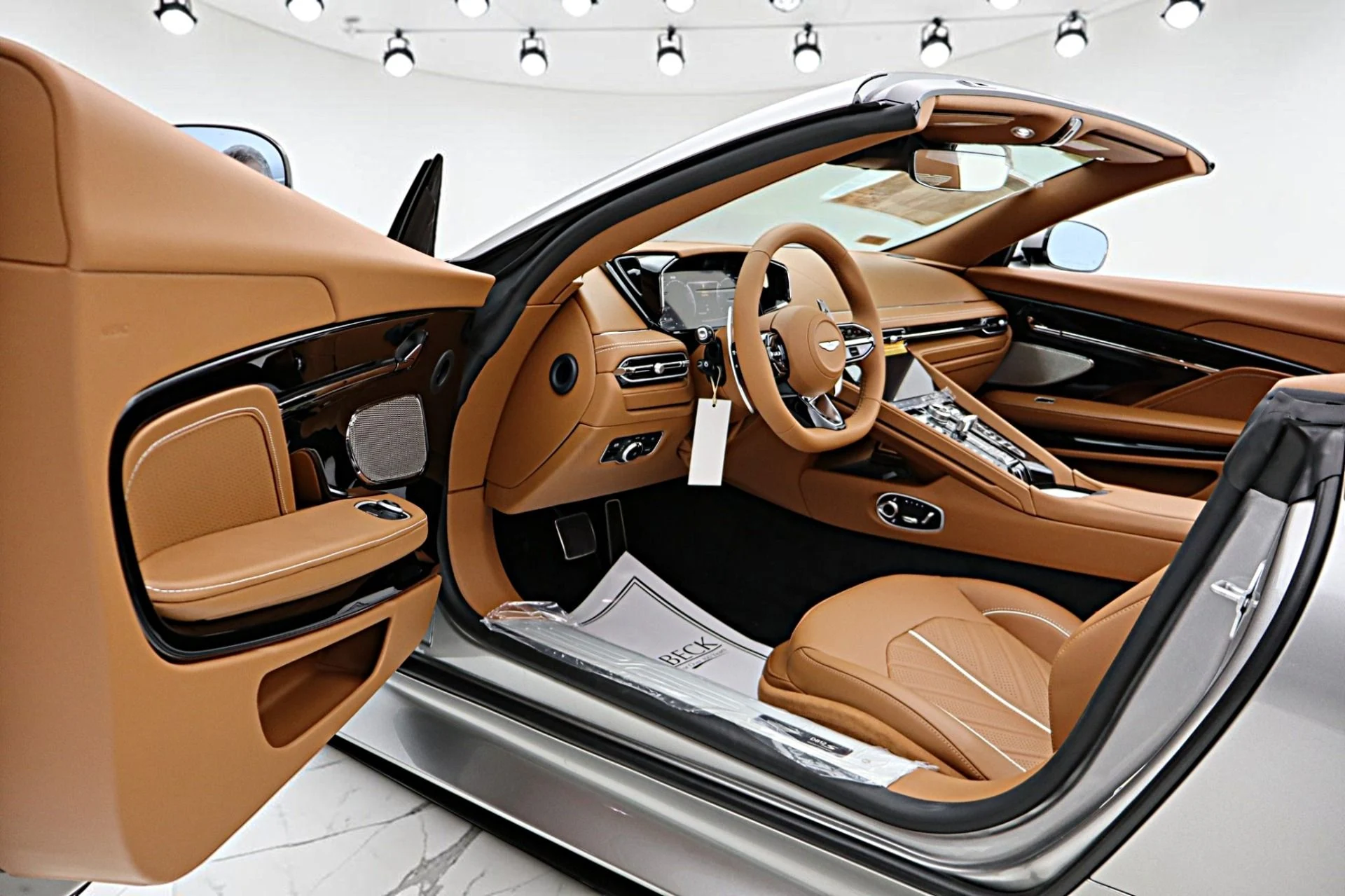mph051_895457710_New_2026_Aston_Martin_DB_12_S_Volante_ca74468bda