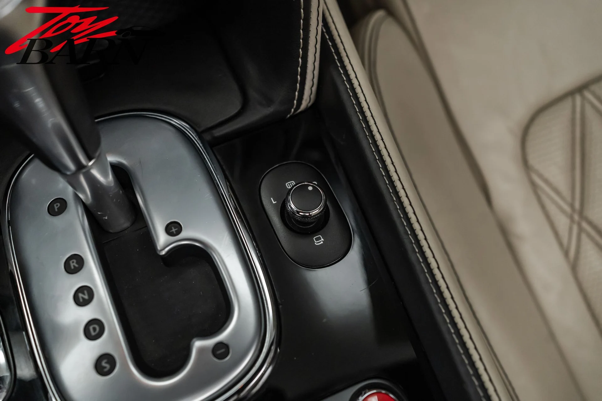 mph051_906701106_d11c848ba1c6d71ba4086322e538a6b9x_346960727e