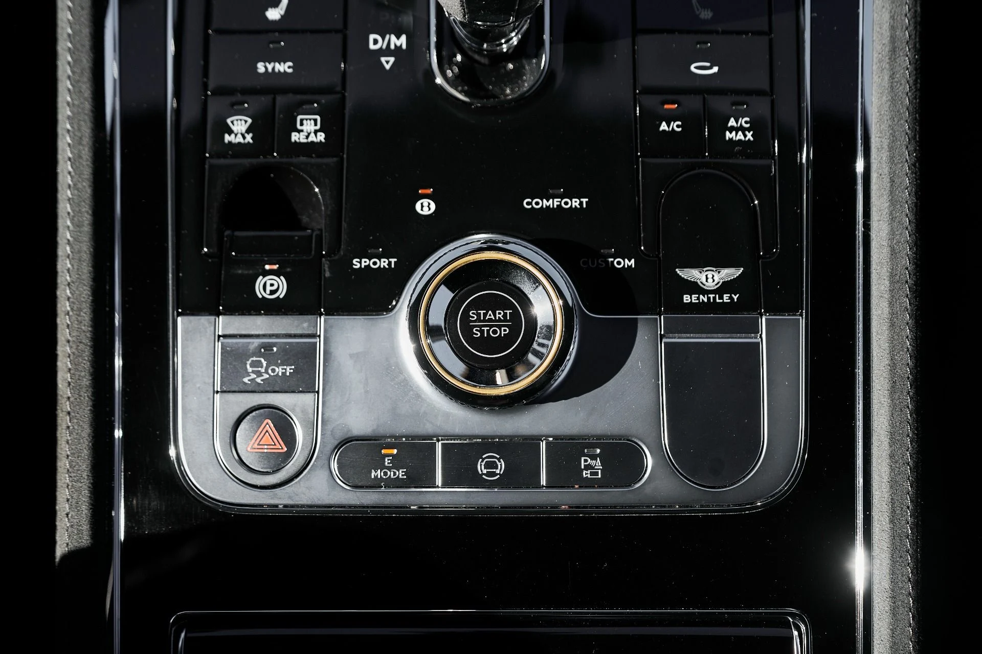 mph051_910825872_Used_2025_Bentley_Continental_GT_Speed_1765227214_2f7ea2b303