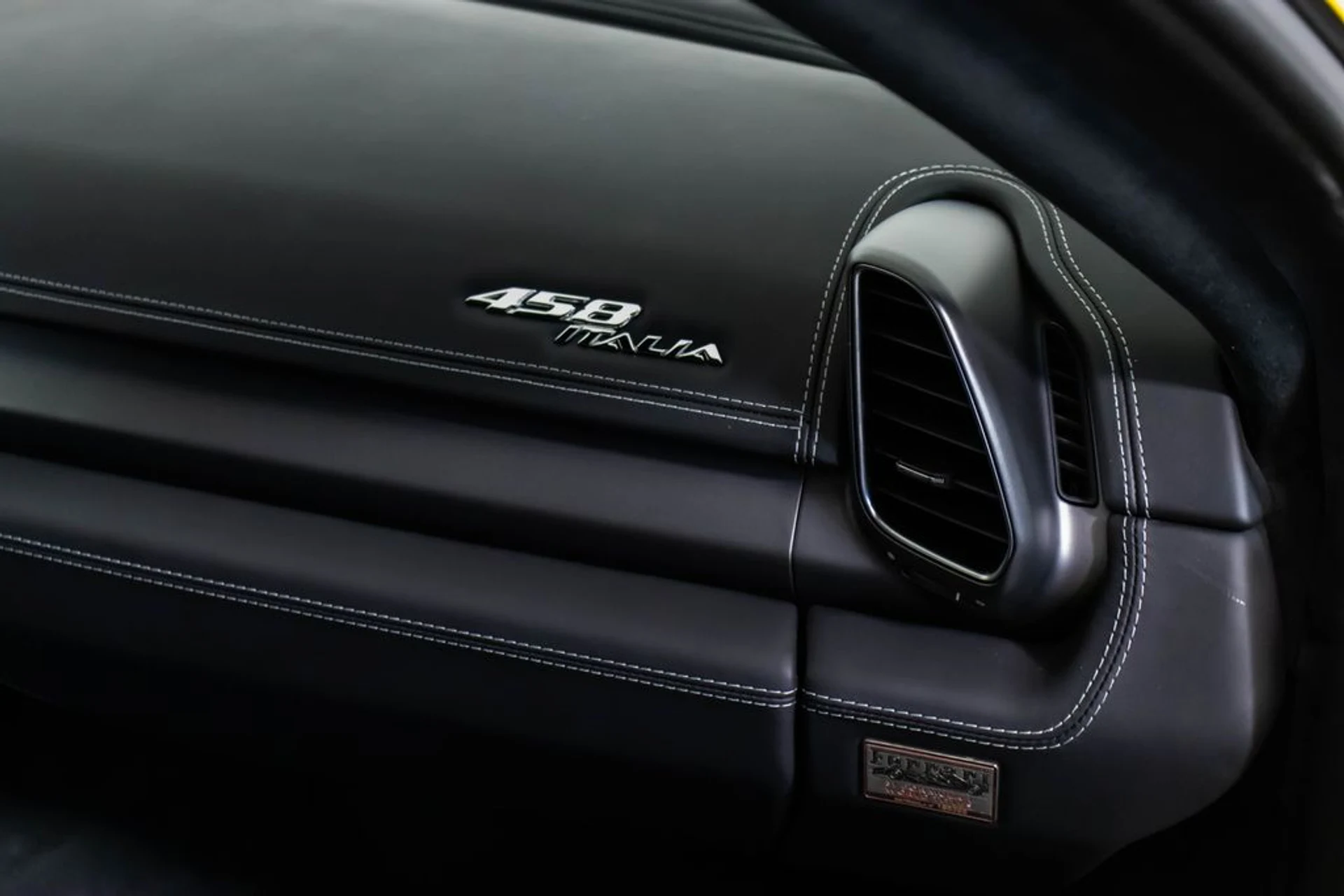 mph051_919404642_95de06de39fa06d56a3d533d09c61292x_4c144b9eb8