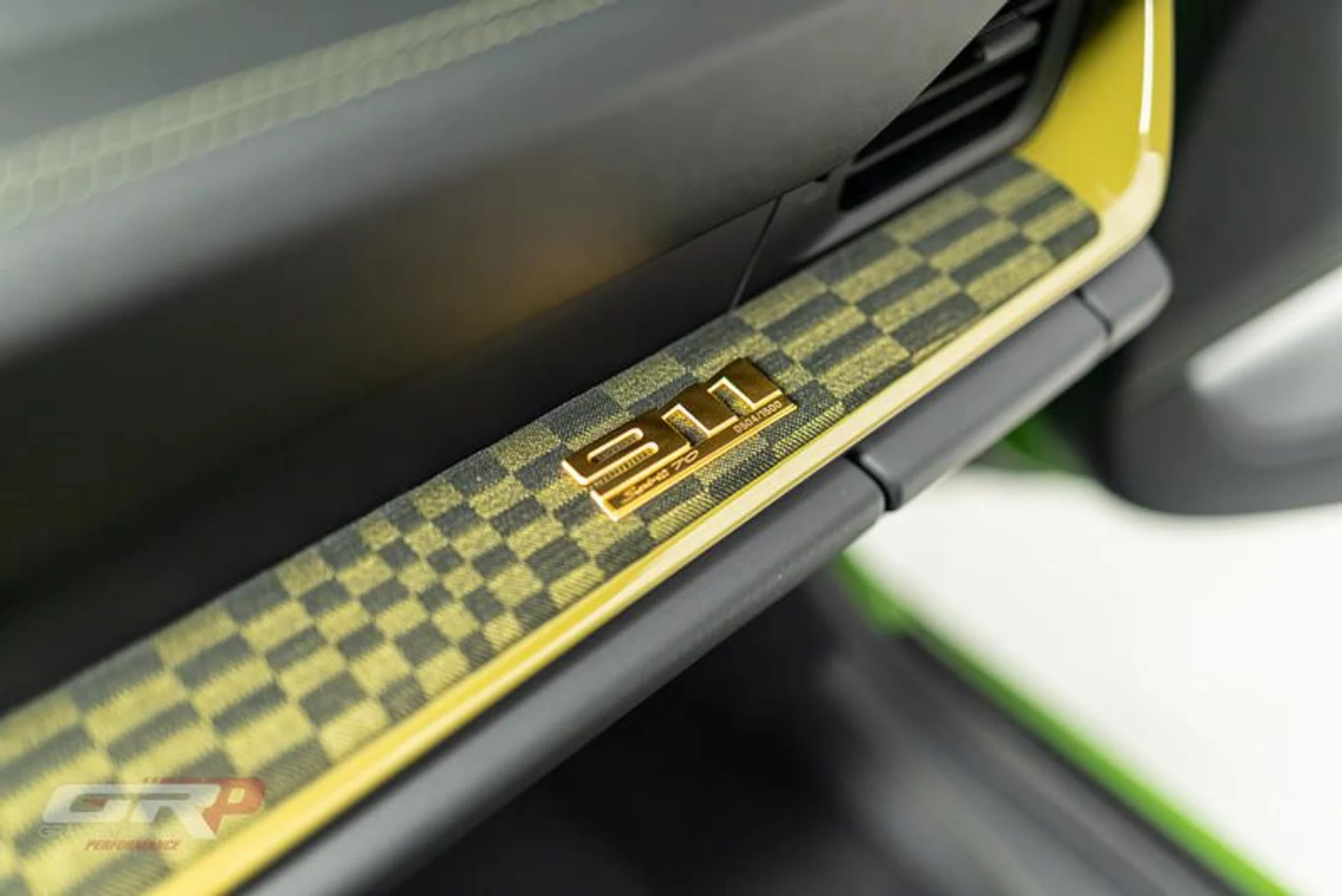 mph051_945612544_795_B40_EA_7_D69_4_F84_8_FF_6_1_D25_D31_DD_41_F_3217585d6d