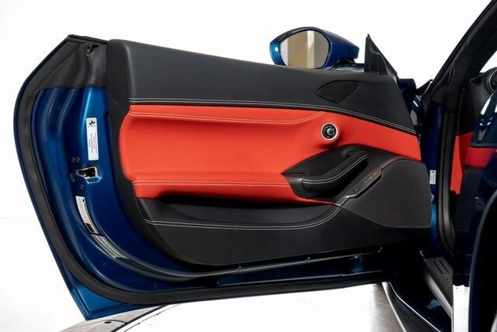 mph051_952043630_5989347544bd9d9702442f2af6ea2989x_393c13321c