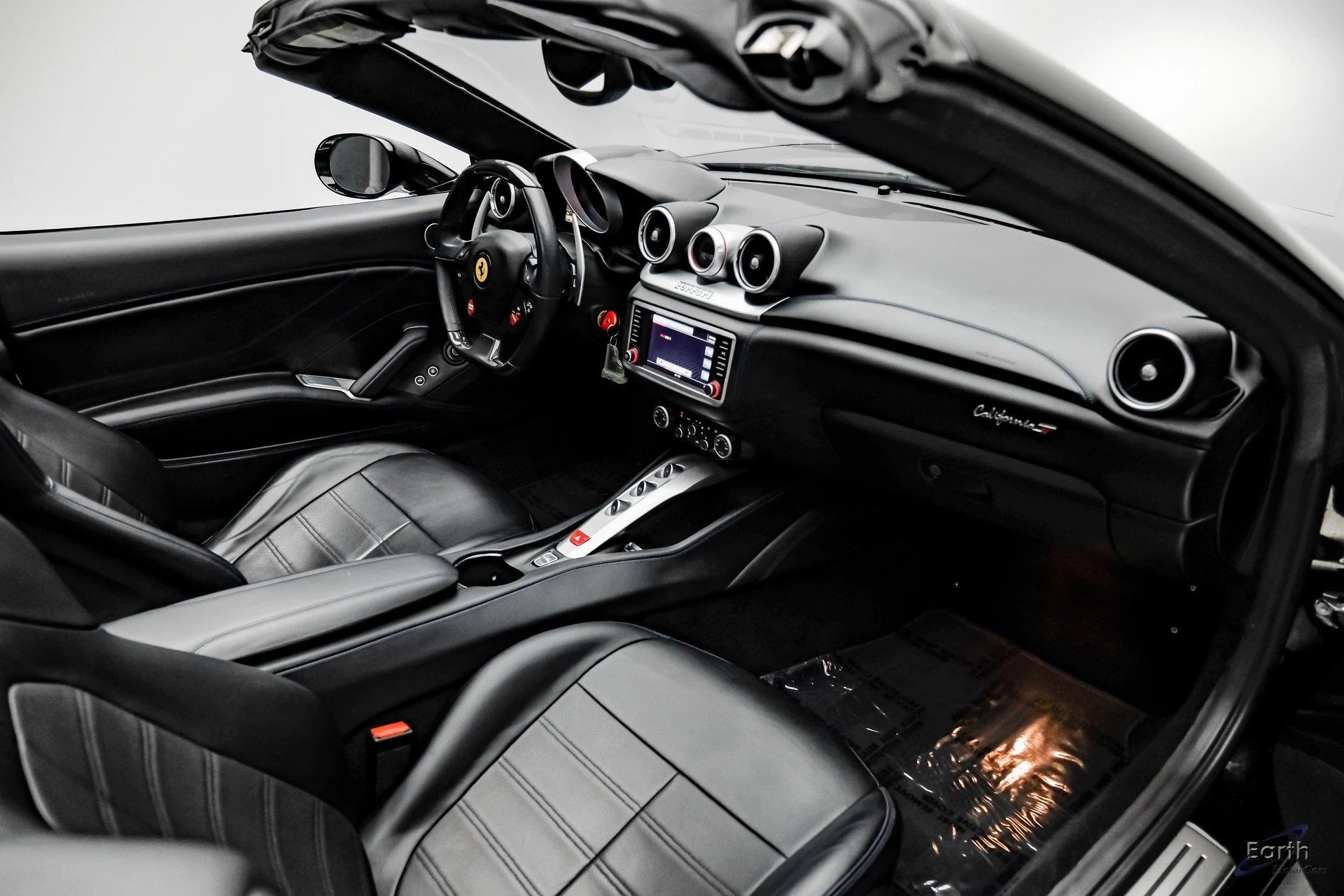 mph051_955602500_20b9a054f5932183f96ab93db2adea9bx_0eb0e25a4e