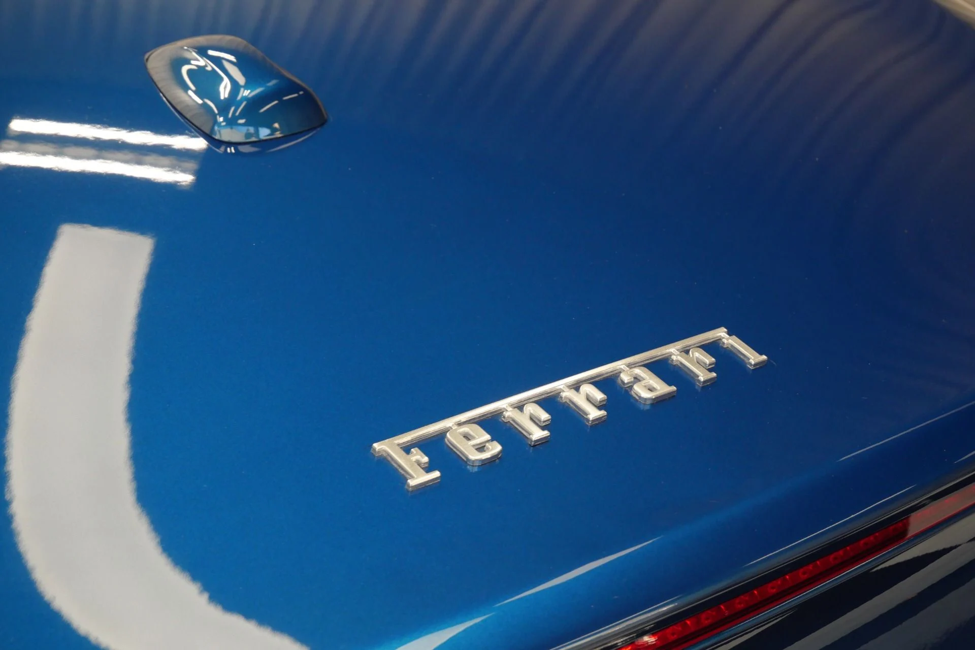 mph051_990644184_Used_2017_Ferrari_California_T_1759252098_a6eed1079b