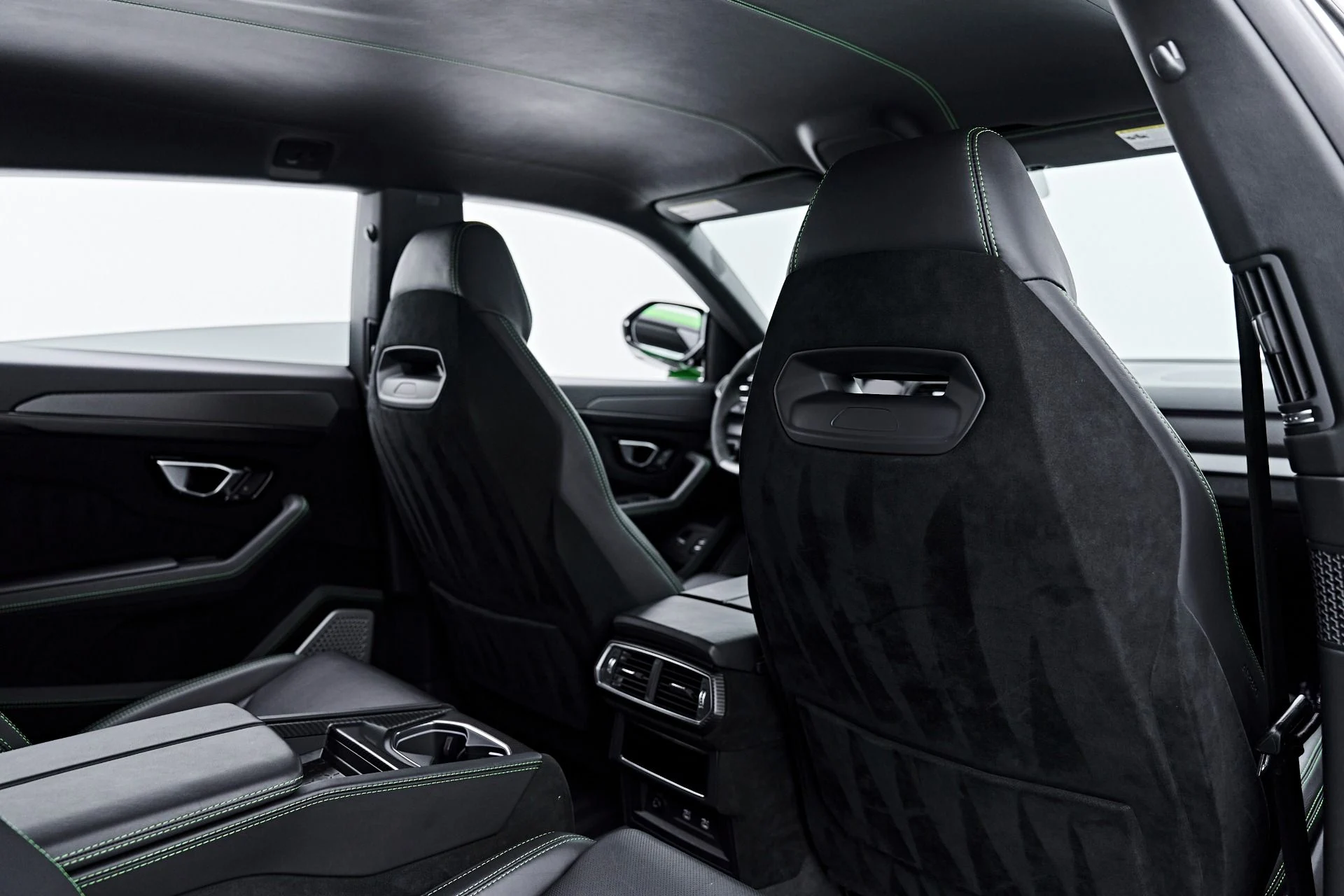 mph051_992648683_Used_2023_Lamborghini_Urus_Performante_1790376337_1132508c88