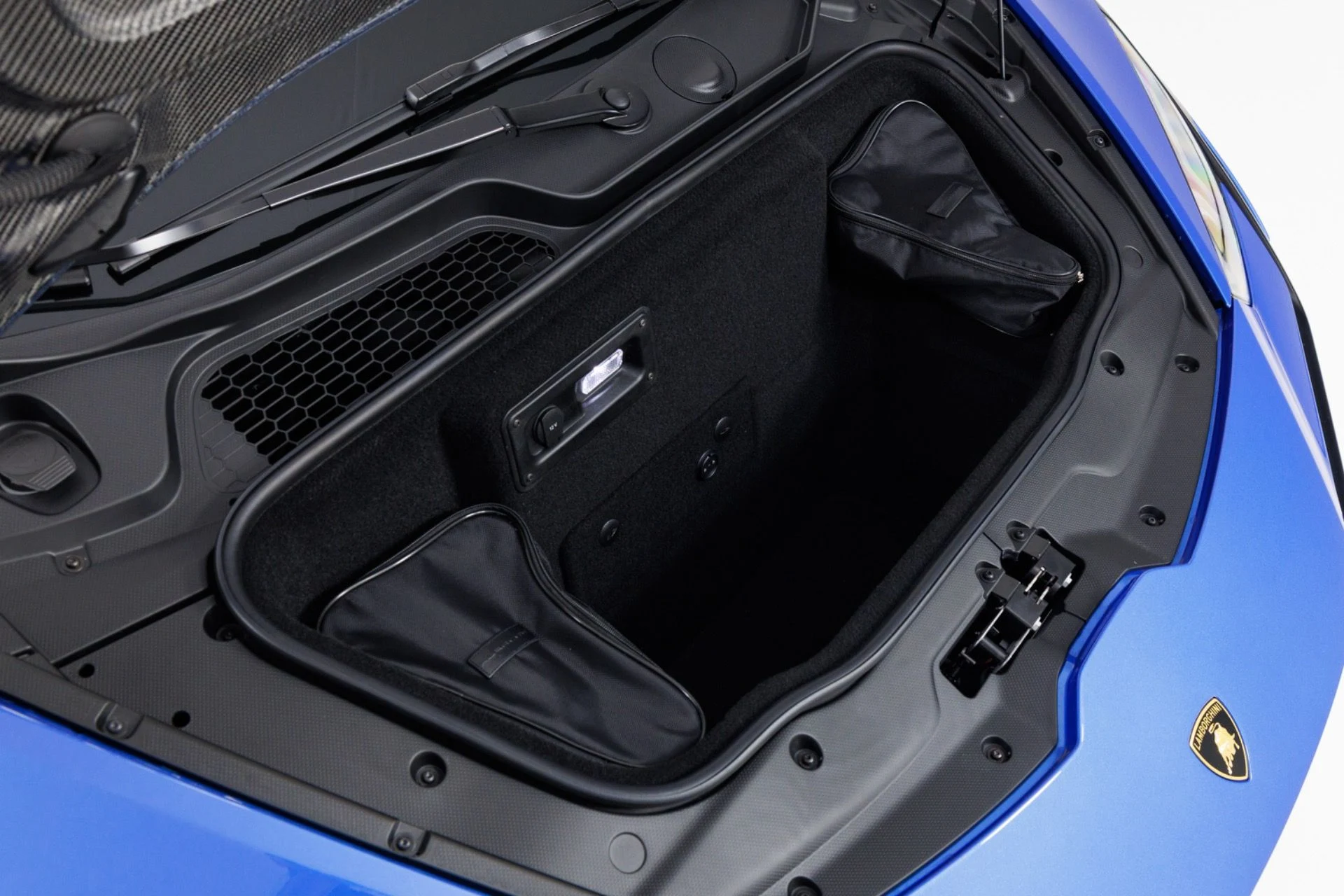 mph051_997352800_Used_2023_Lamborghini_Huracan_Tecnica_1784830848_9332bfdcd6