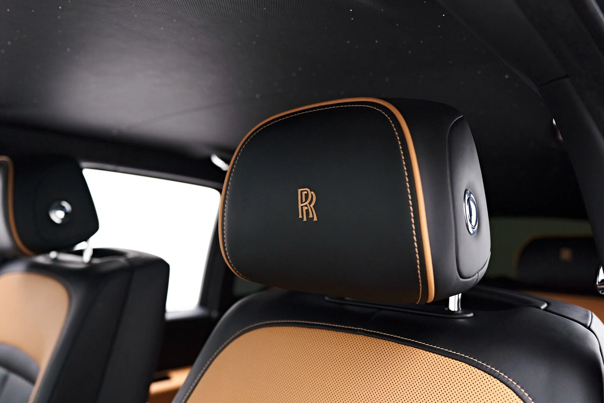 mph051_998542418_Used_2022_Rolls_Royce_Cullinan_Base_1679686724_d4aacfdcae