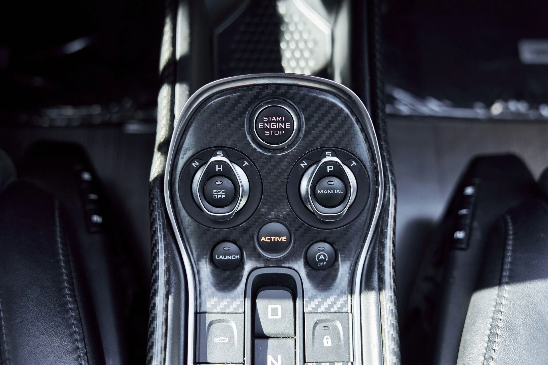 mph052_1009522299_Used_2019_Mc_Laren_600_LT_Base_1770430665_77a5757c4a