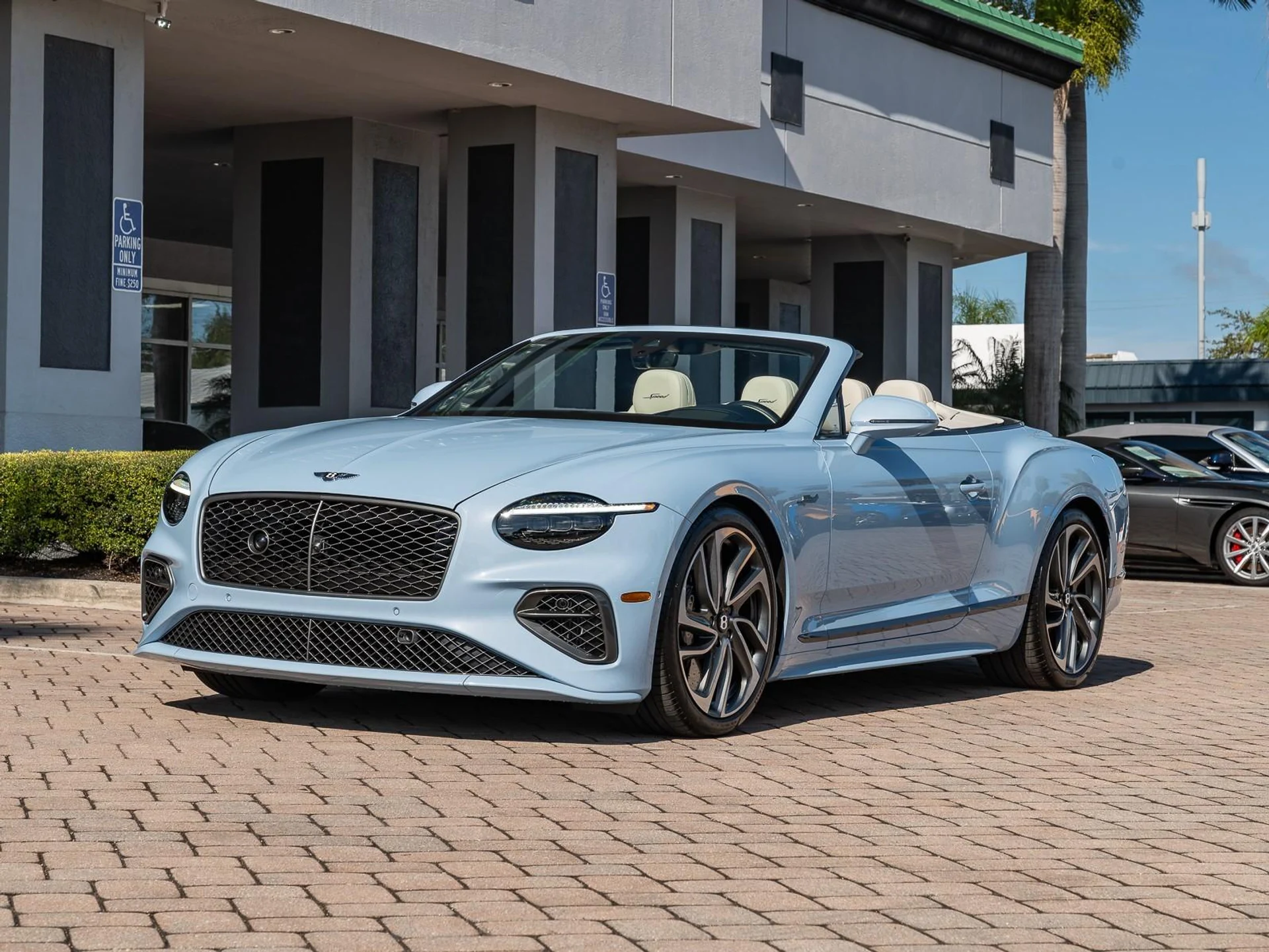 mph052_1035584687_Used_2025_Bentley_Continental_GT_Speed_1766181989_b1b4d1ddef