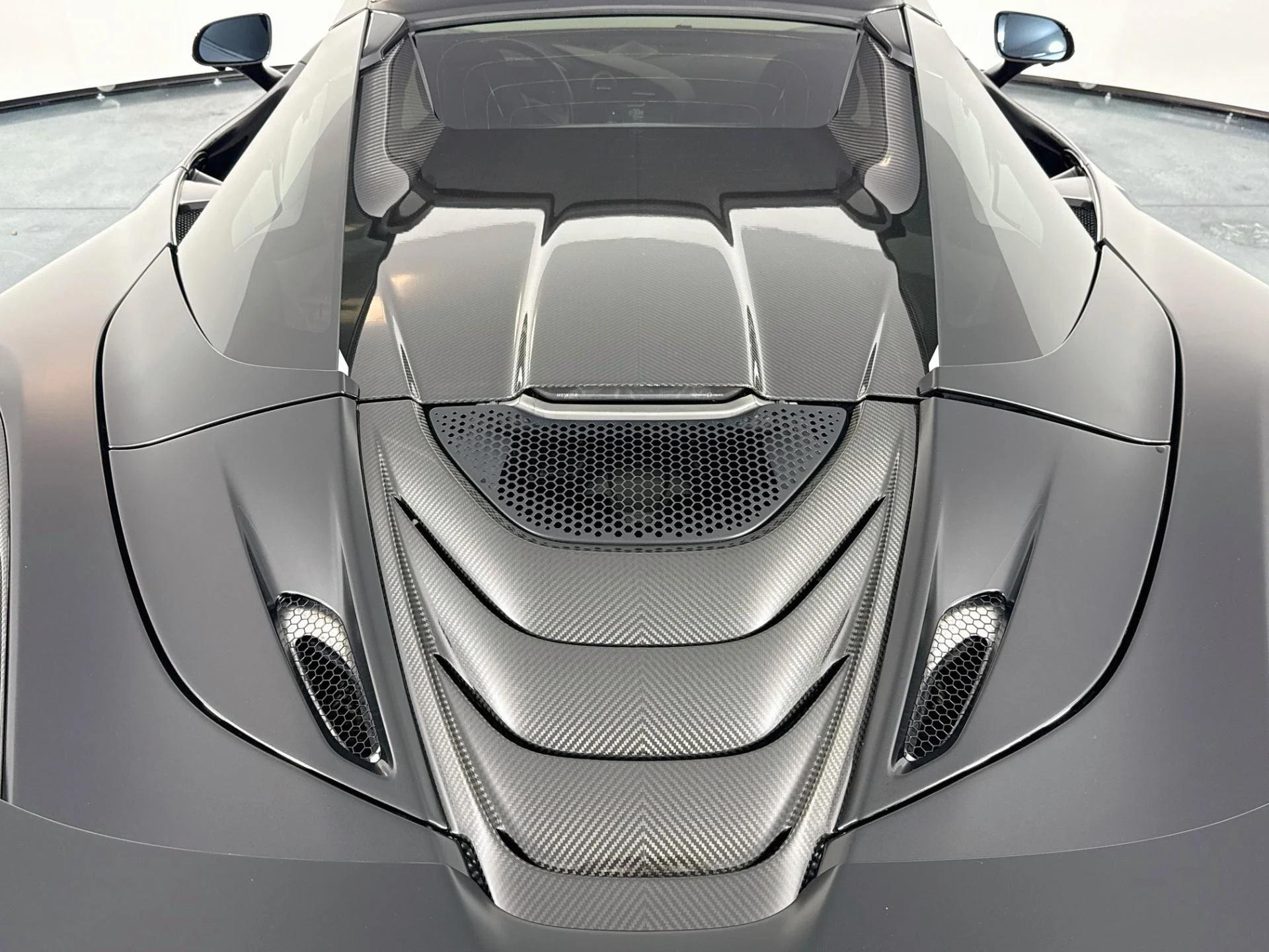 mph052_1062279381_Used_2020_Mc_Laren_720_S_Spider_Performance_1789496684_0fbb3b0f77
