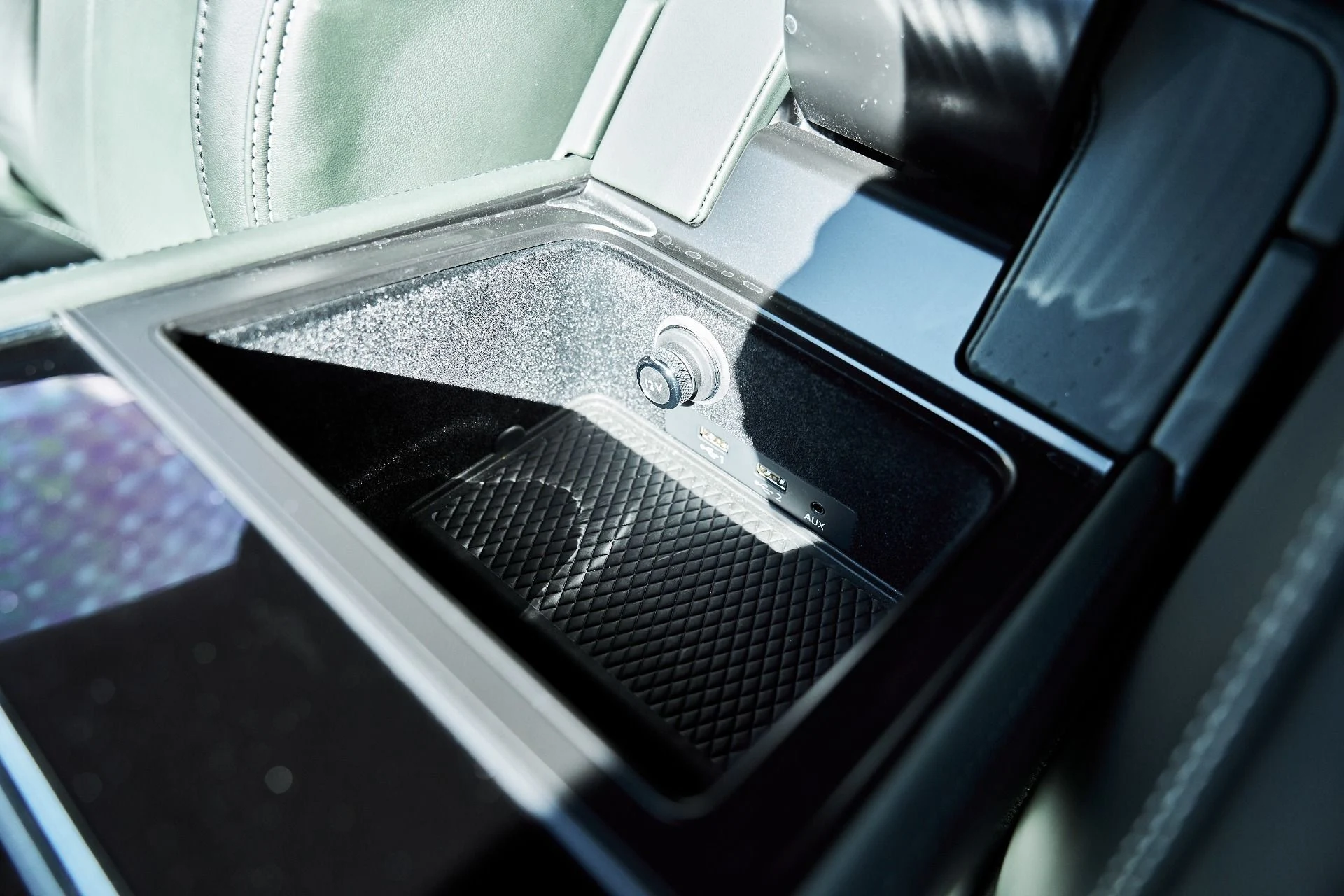 mph052_1097988084_Used_2020_Bentley_Continental_GT_V8_1776226499_fe767ffb0b