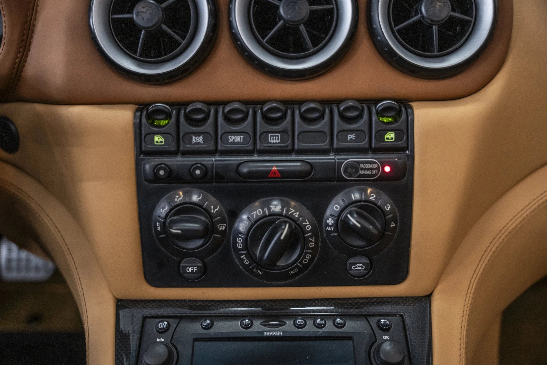 mph052_1103823381_c08e1a7efb864265a40b0ce1ca983702_31794f6772