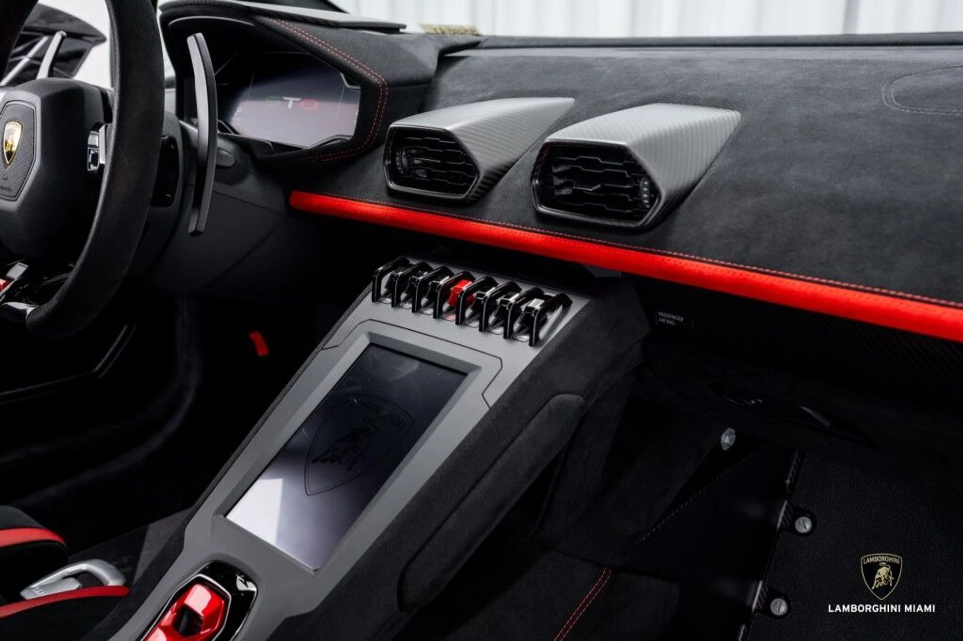 mph052_1106948590_fefa1b3e2288a89062ef05396ba0019f_5018956449