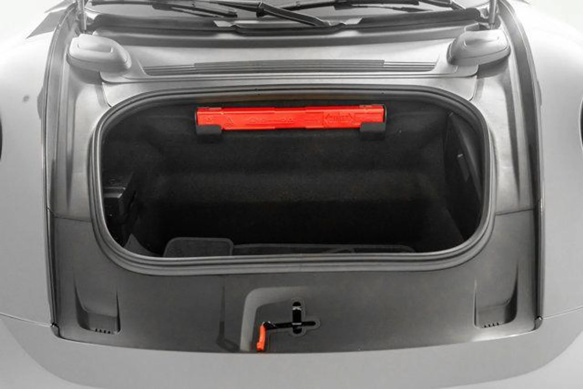 mph052_1115160532_zz_Y9jz_Py_Wh1_SRJAHC_r_M_Rbrt_L_Ak_0102e1f672