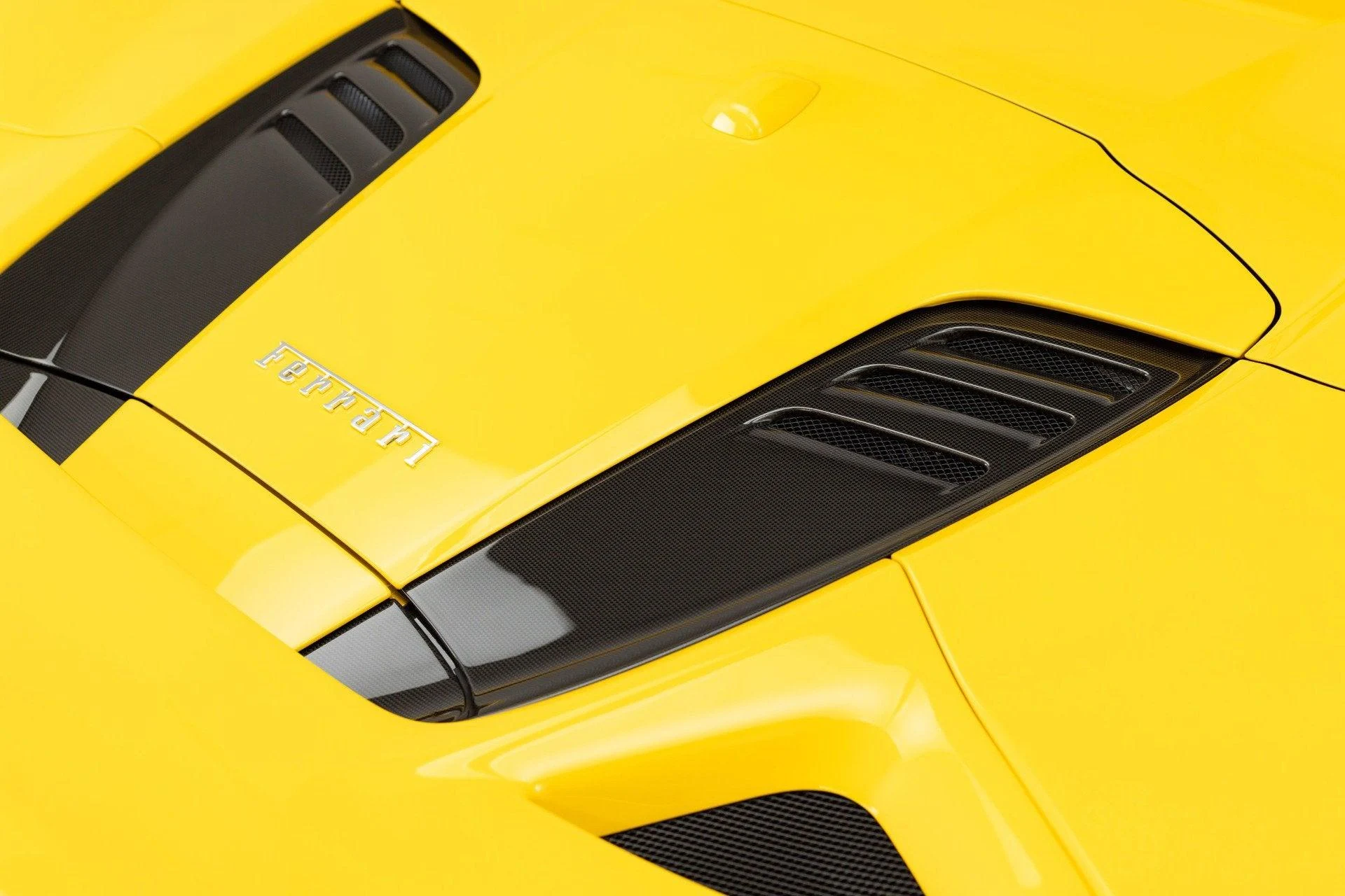 mph052_1118474849_Used_2021_Ferrari_F8_Spider_1778334418_63e4aab186