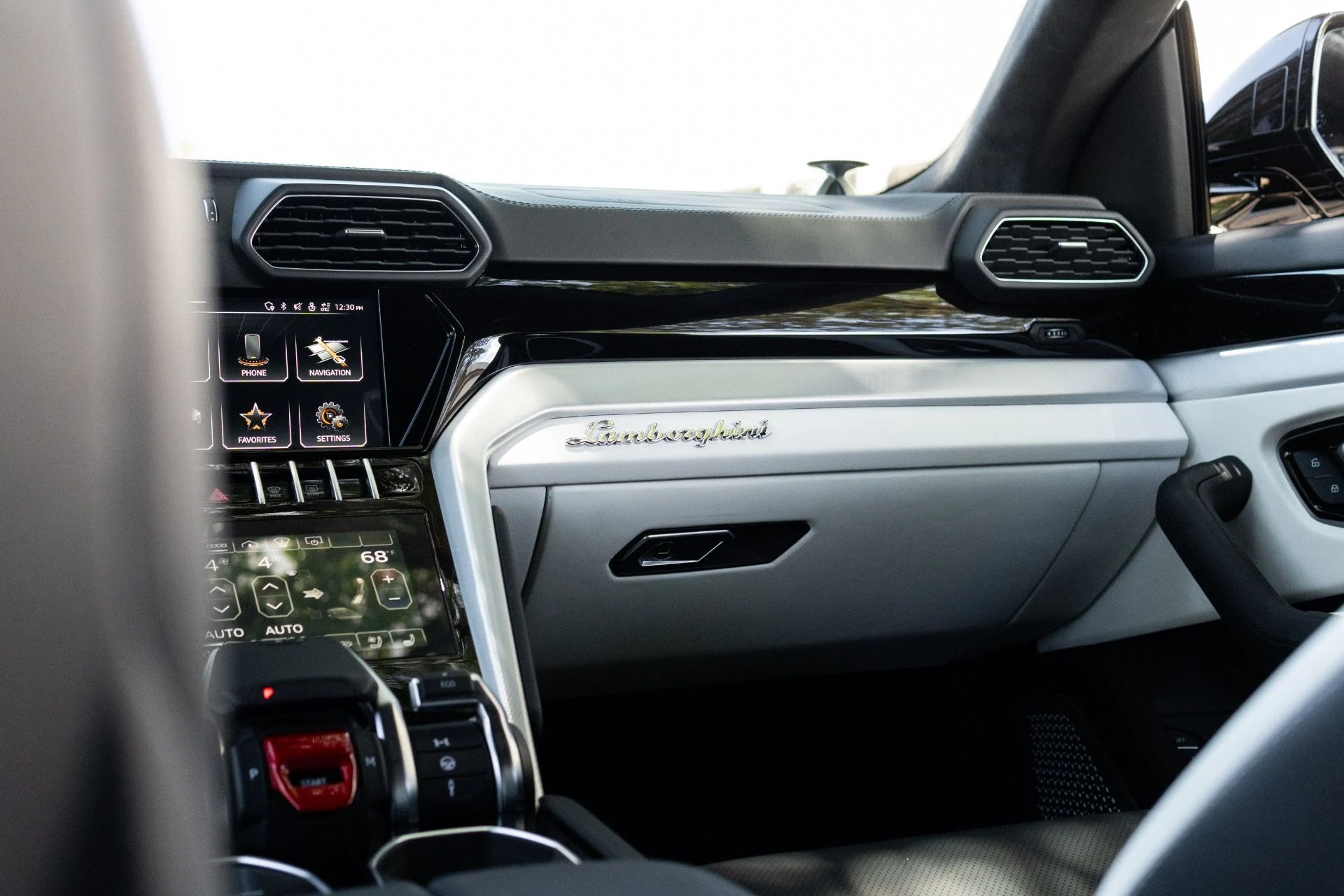 mph052_112090907_Used_2023_Lamborghini_Urus_S_1780940773_11f4a019f9