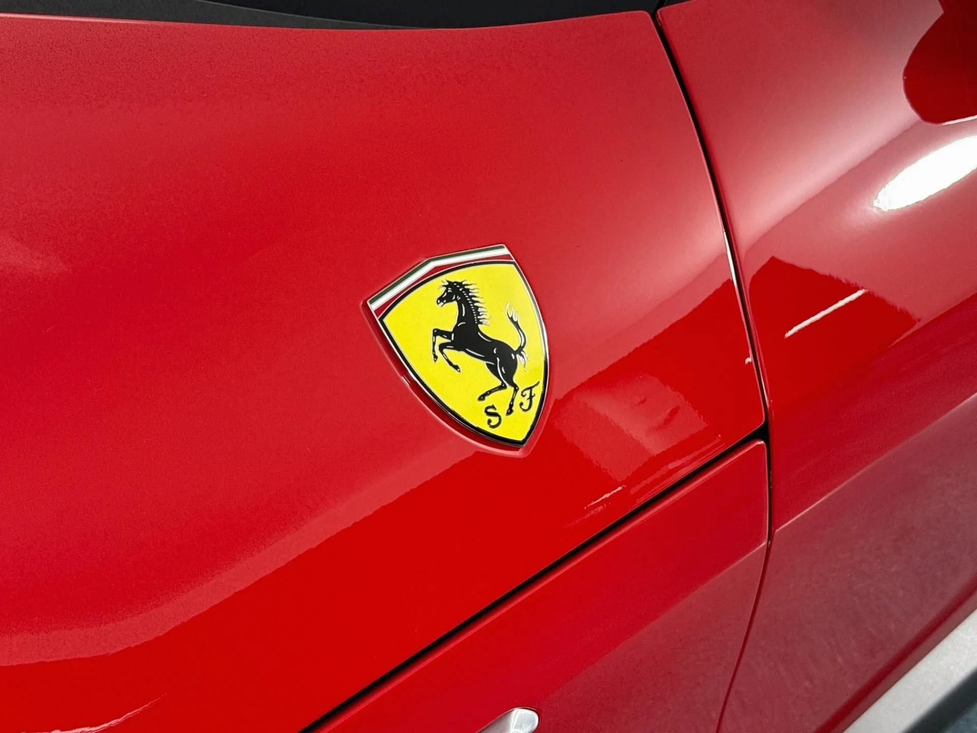 mph052_113824871_Used_2026_Ferrari_12_Cilindri_1787771909_c1142672da