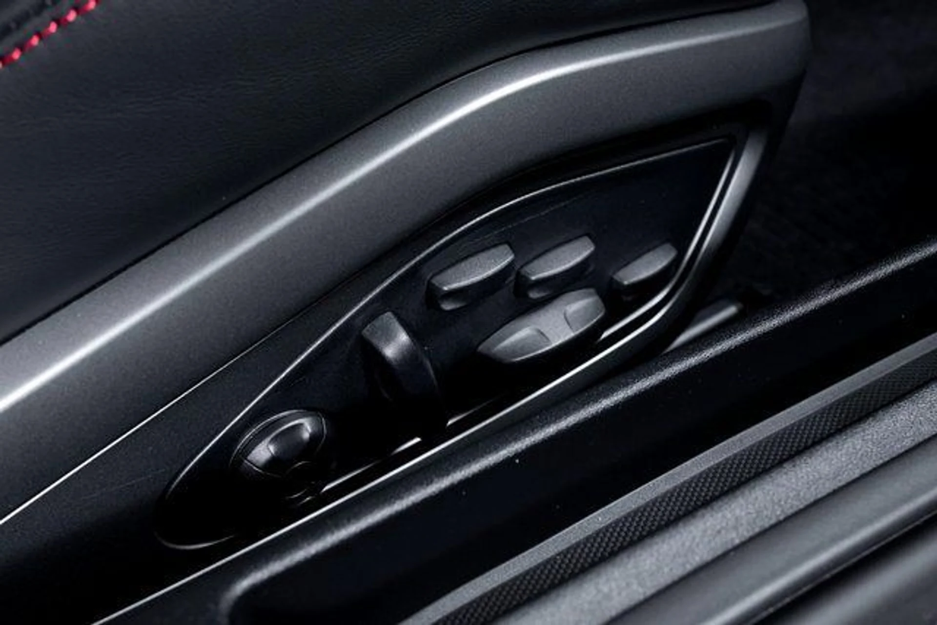 mph052_1148668050_bfaea7e4ecf2d5c7e144c575703e526fx_c55810b858