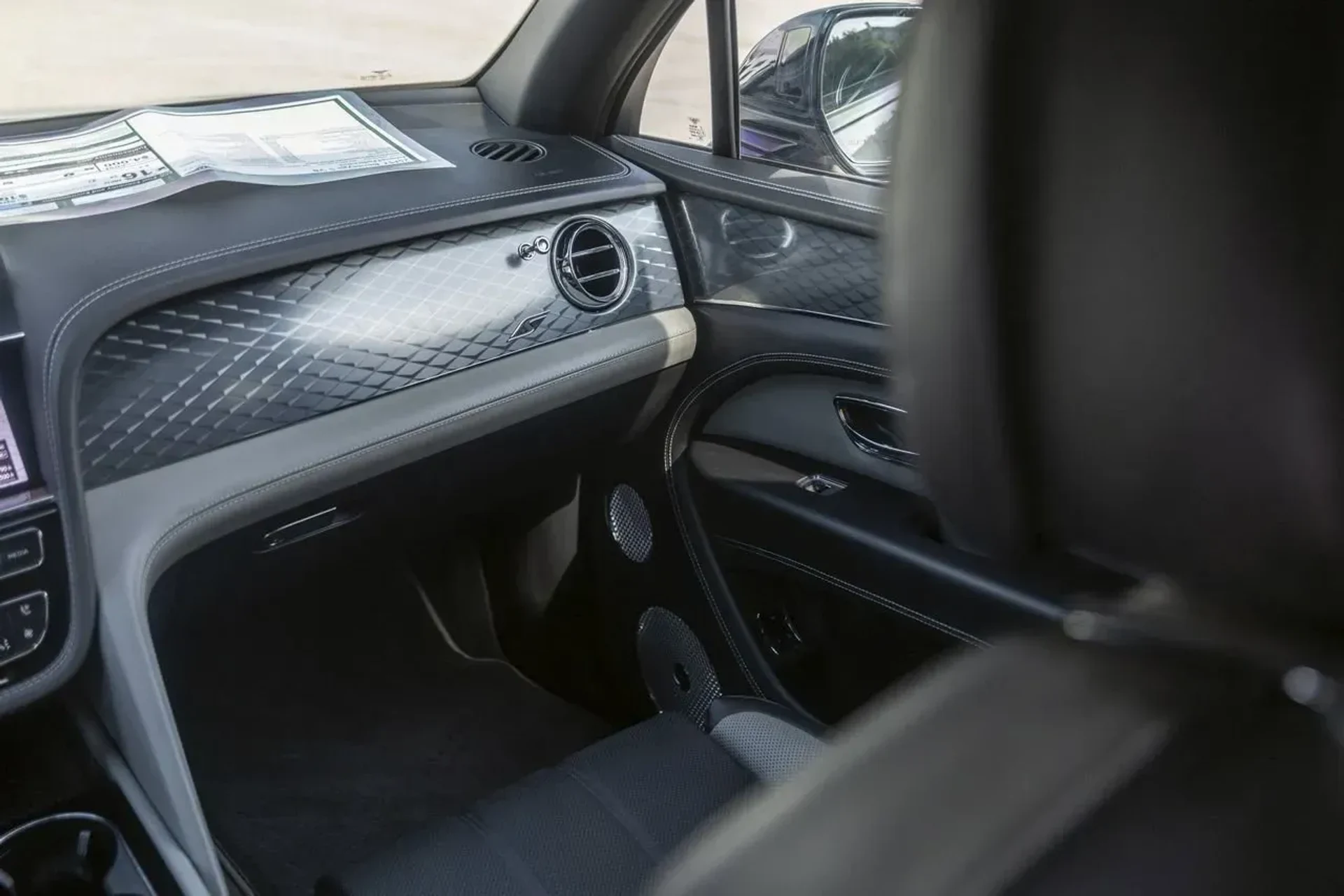 mph052_1159845389_da862d6b768446caa3125f93a34a832e_13d1f0c584