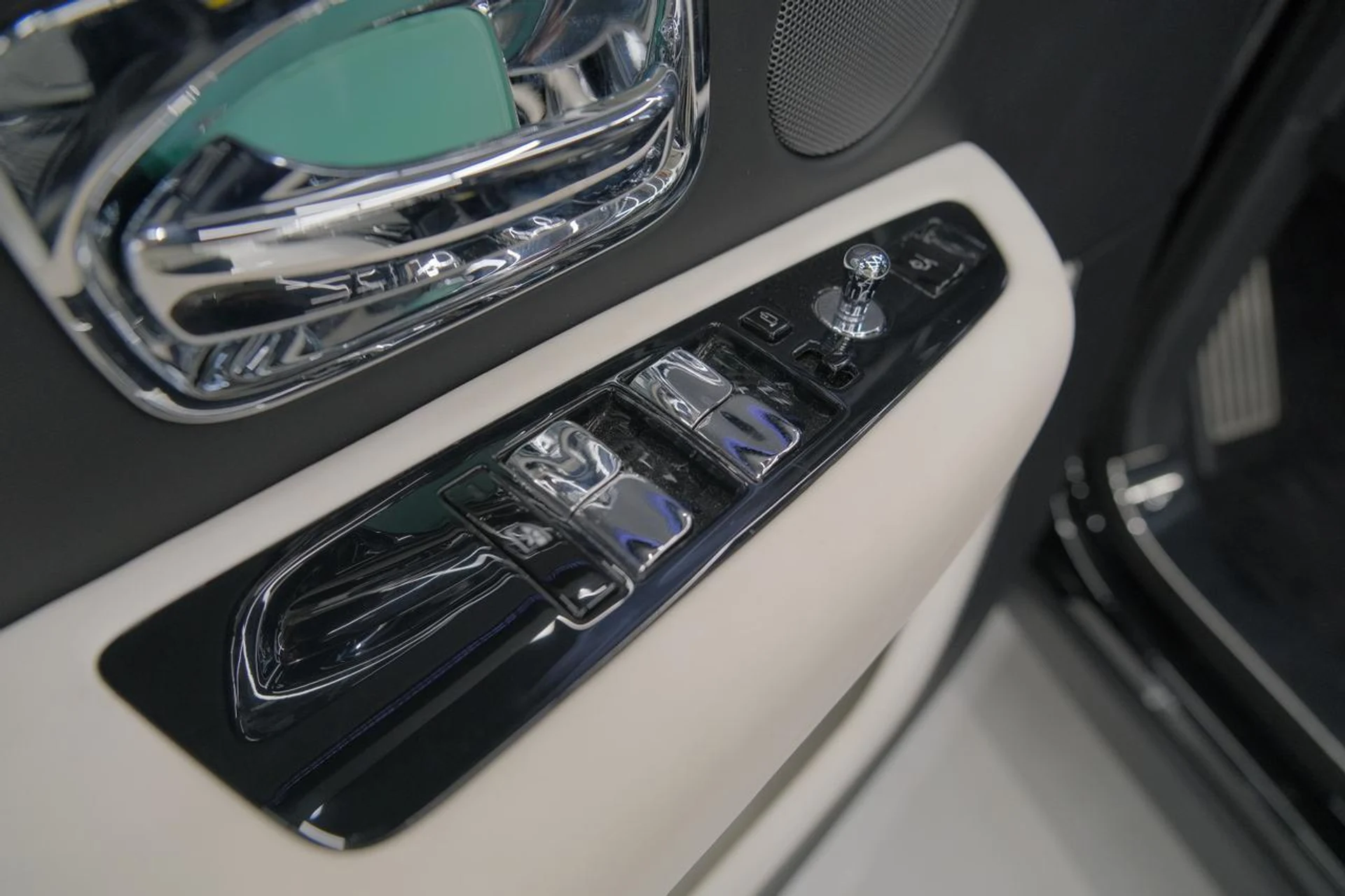 mph052_1174151073_2d91f37fad2cc0ed7b9767fd031eeeaa_aebaf21d9d