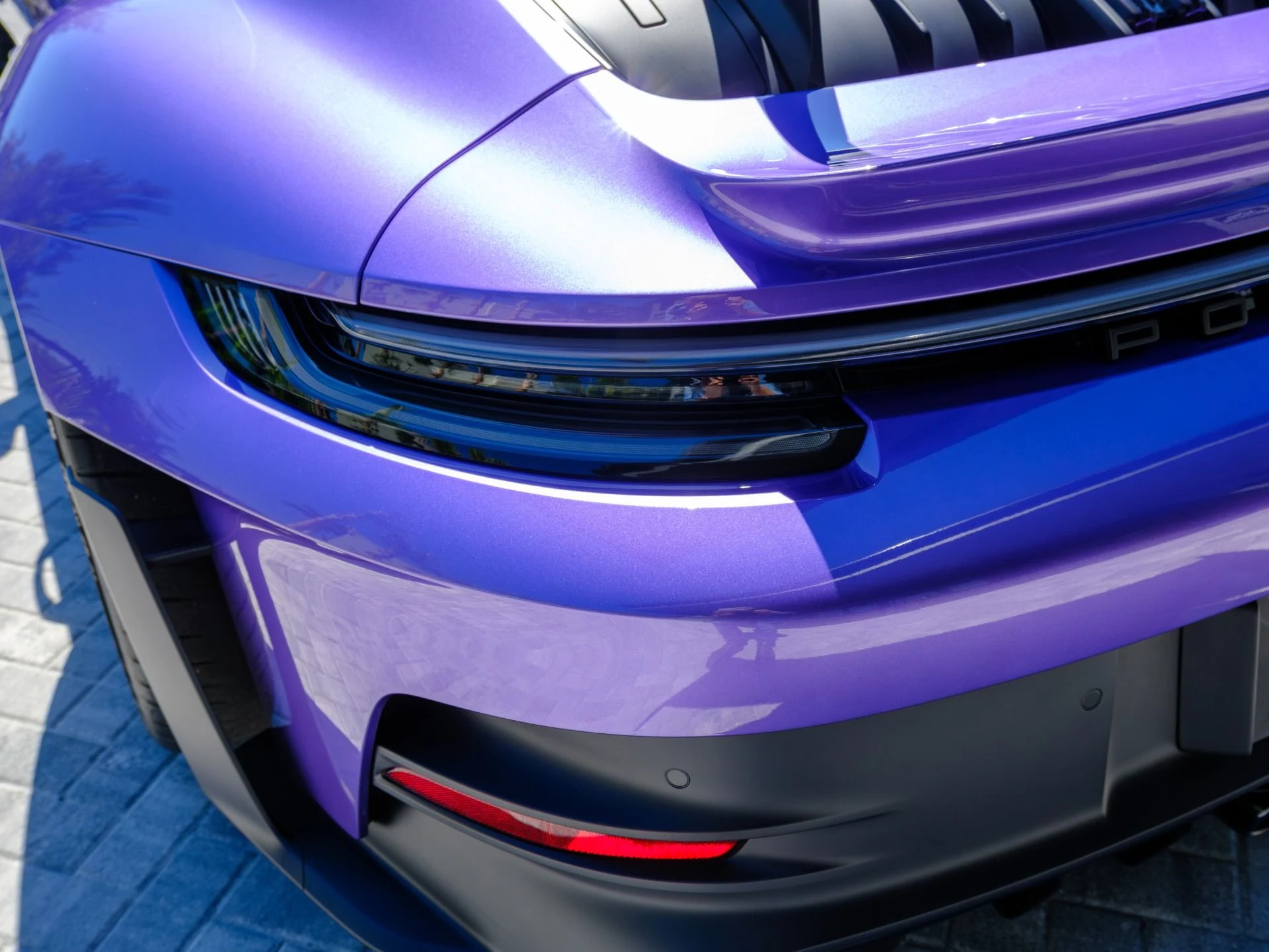 mph052_1186370195_Used_2024_Porsche_911_GT_3_RS_1771891928_9f2cd5243d