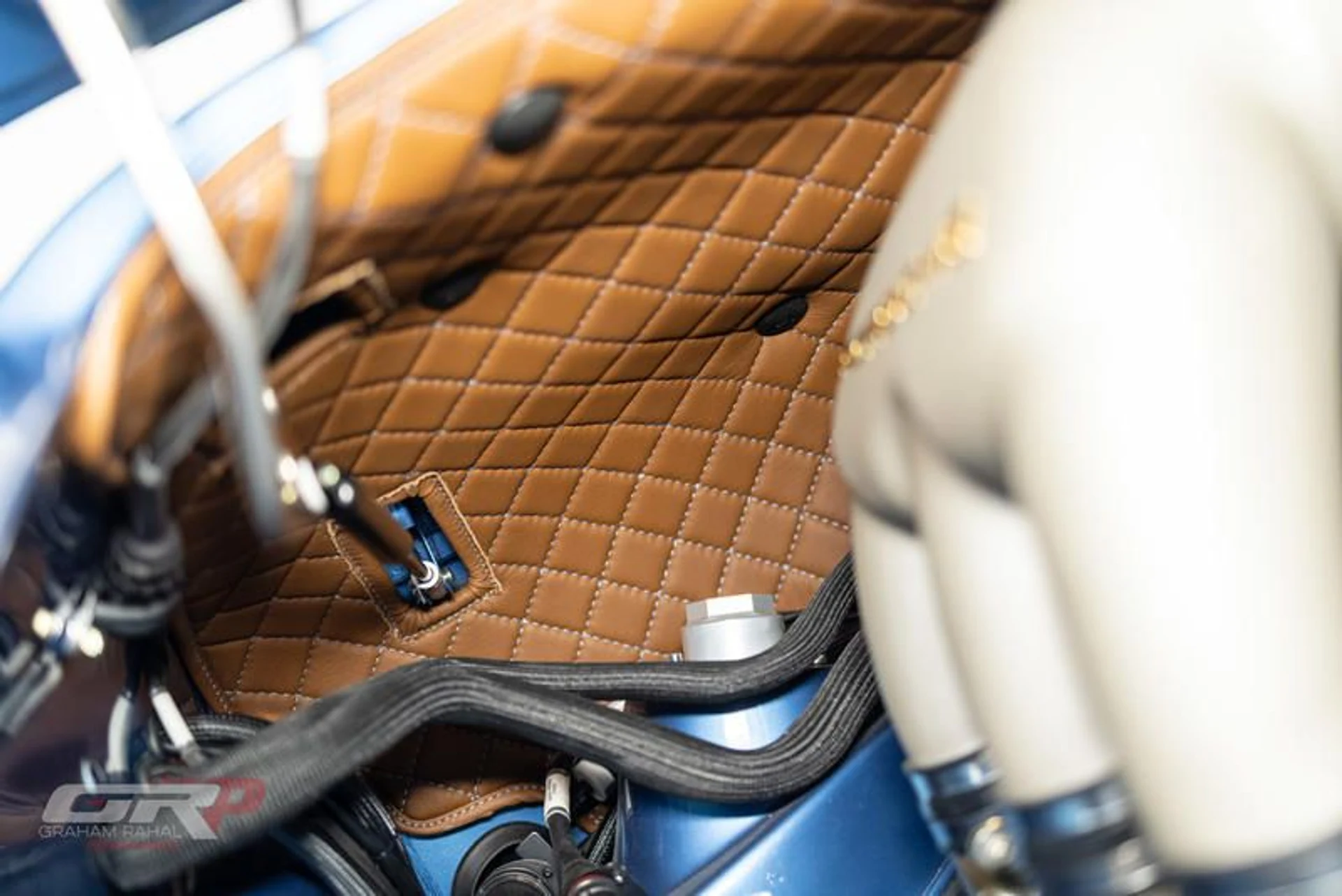 mph052_1186592635_12_F3_E7_C1_F864_4_A5_E_968_F_1_FE_280673190_92961e380d