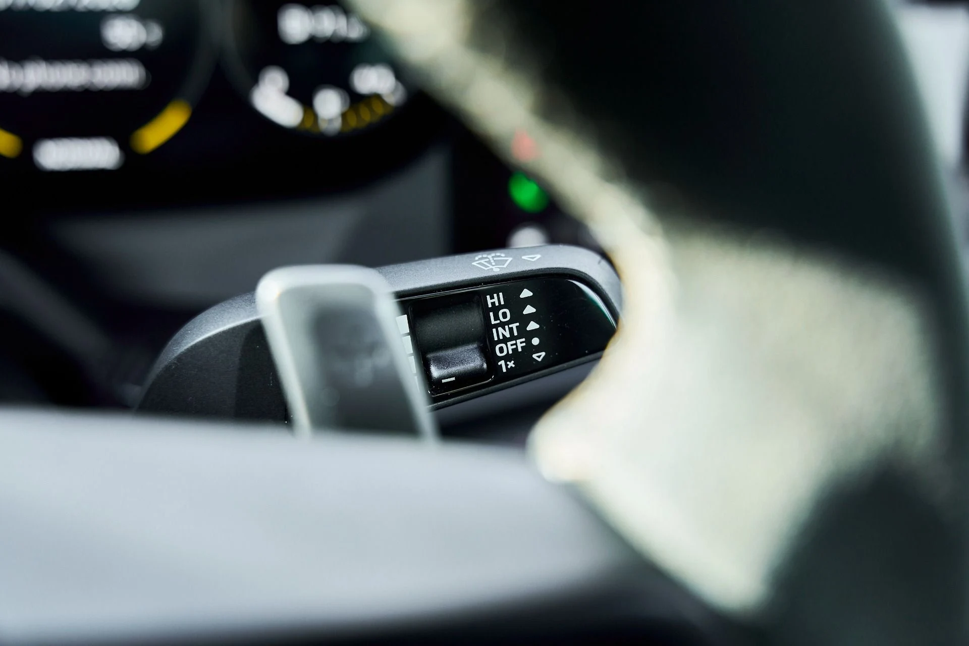 mph052_1191645757_Used_2023_Porsche_911_GT_3_1767403965_f40bbfa0a4