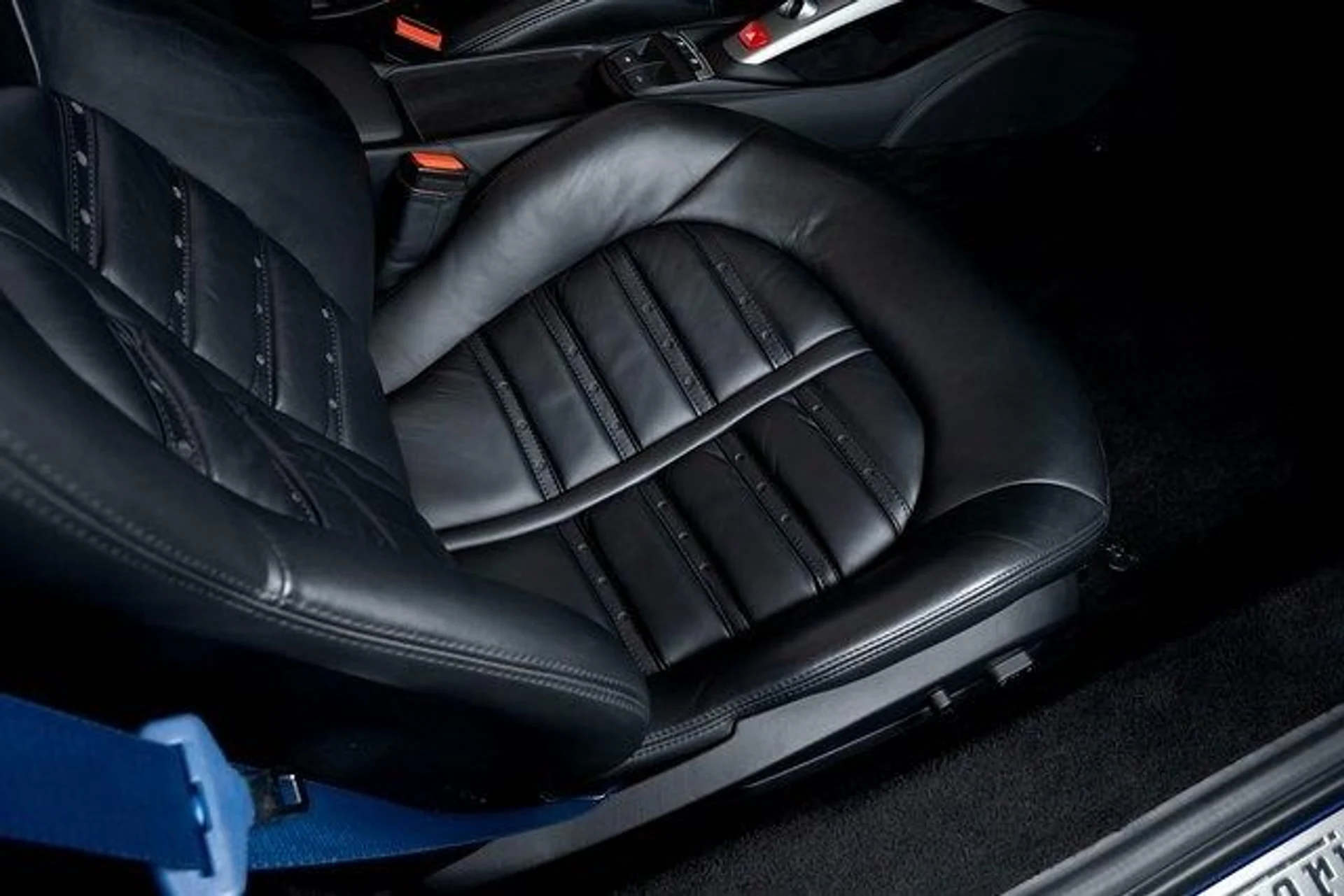 mph052_1196306474_3acf889d153ff19b55a15b90a0fc2c27x_0cd8272eda