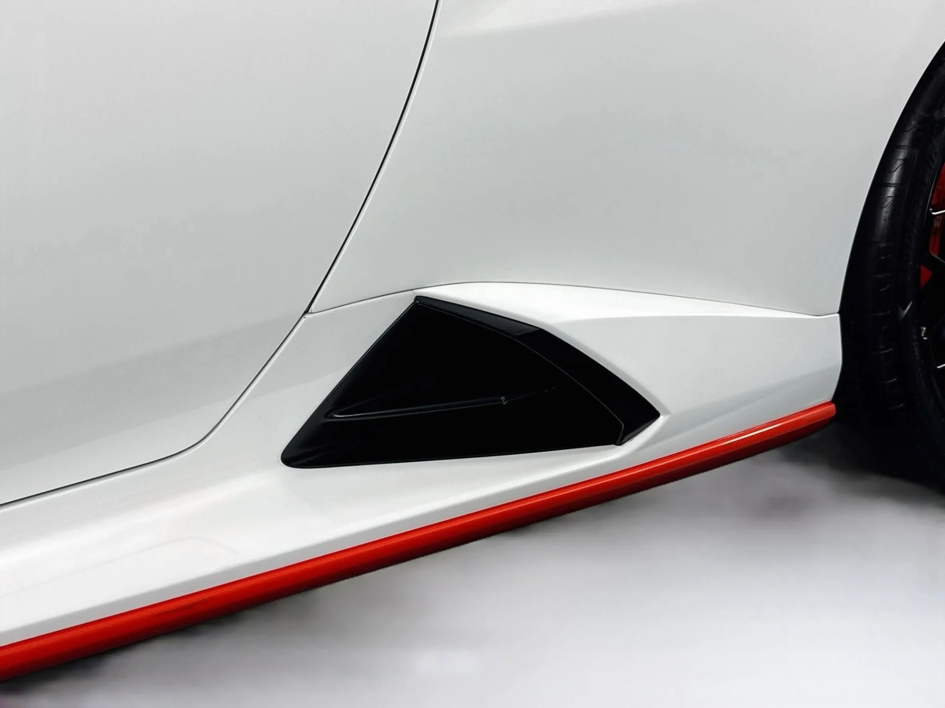 mph052_1210289772_Used_2022_Lamborghini_Huracan_STO_1789147615_6ef5640cc0