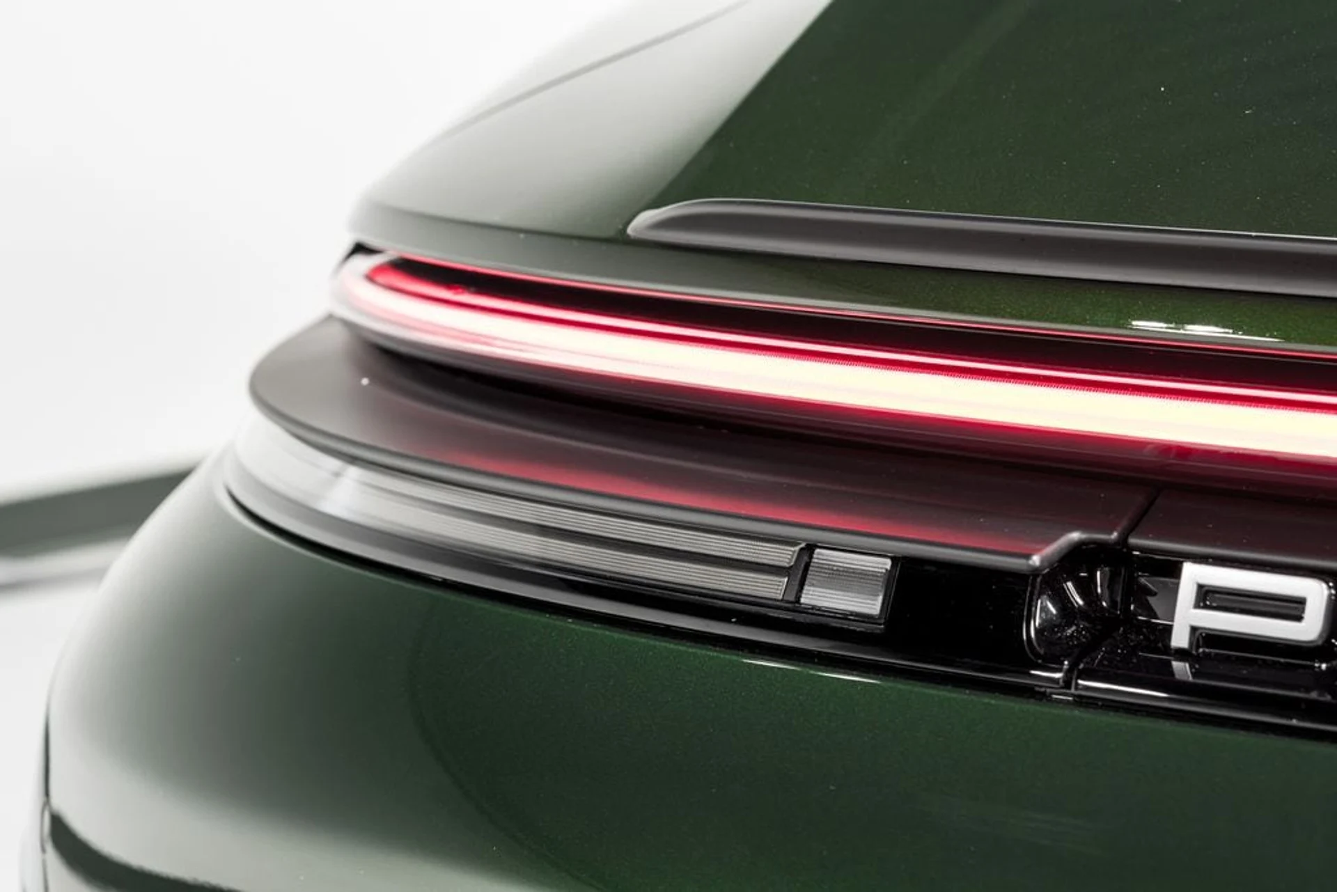 mph052_1228245273_edb119753e1fa3f2d472d118c237cc9bx_a873186c22