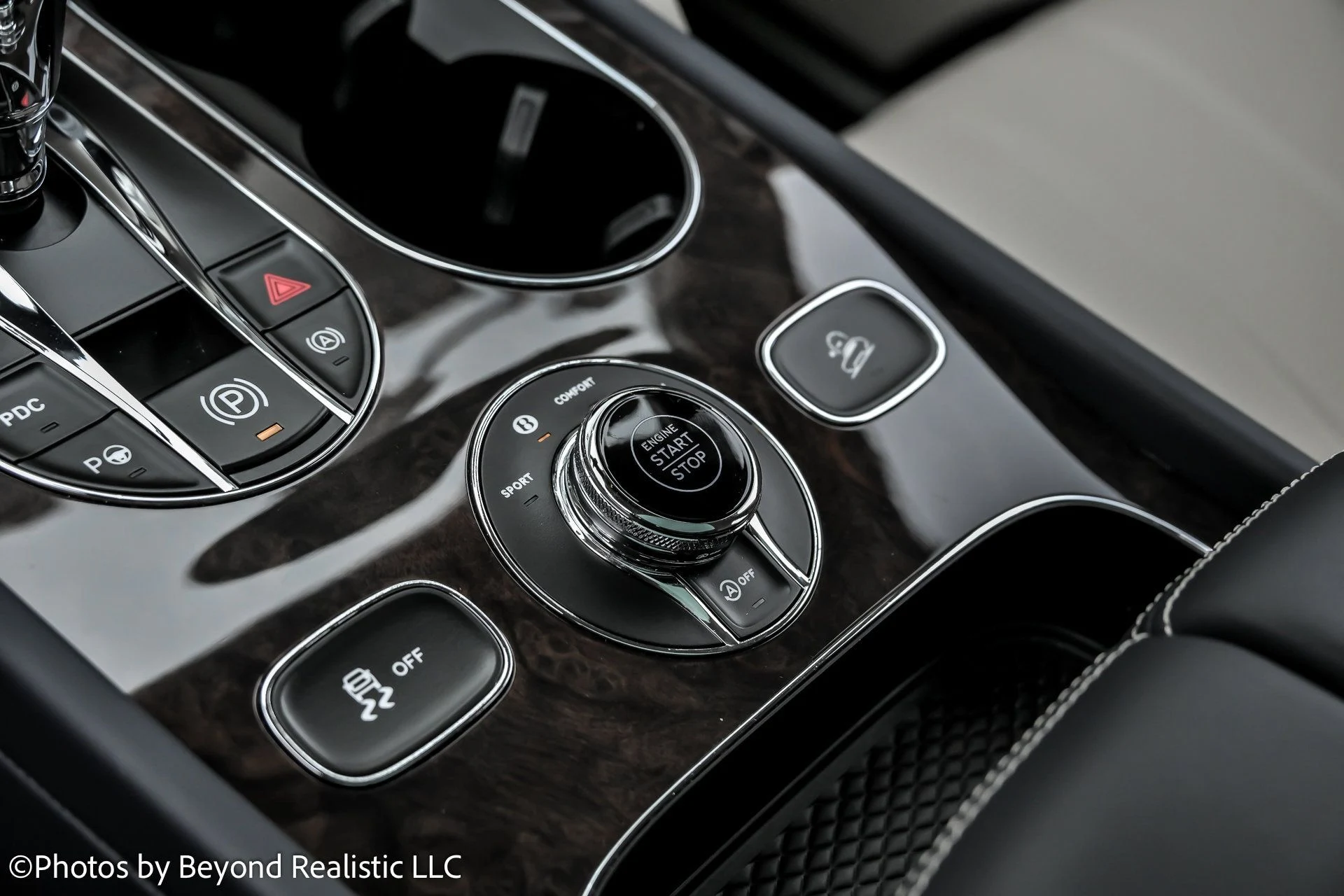 mph052_1235223895_677a5e98ca27a441fbed22d564905f24x_0ae9f0c44f