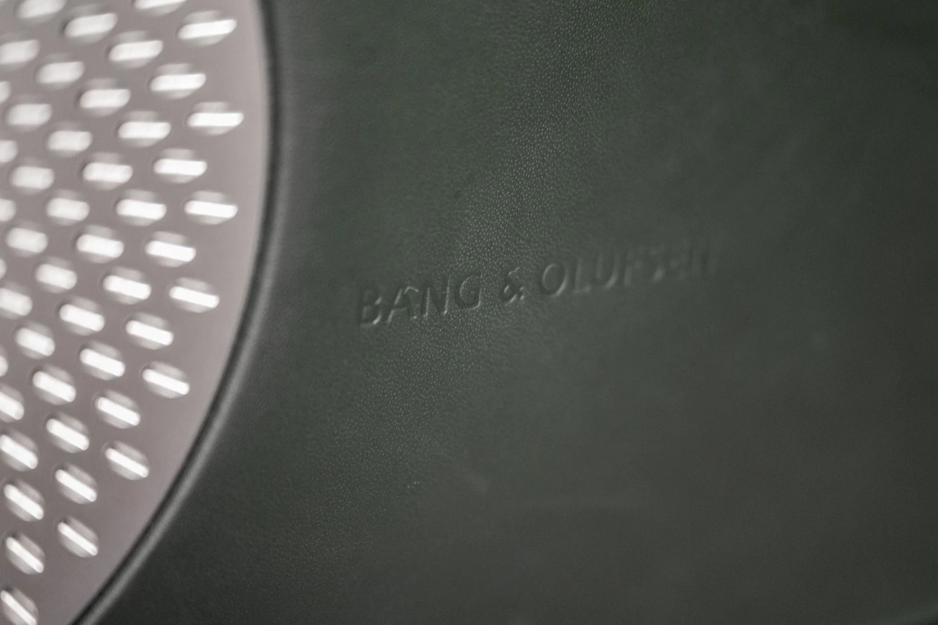 mph052_1240165569_Used_2022_Bentley_Flying_Spur_V8_1761057059_f4e226d537