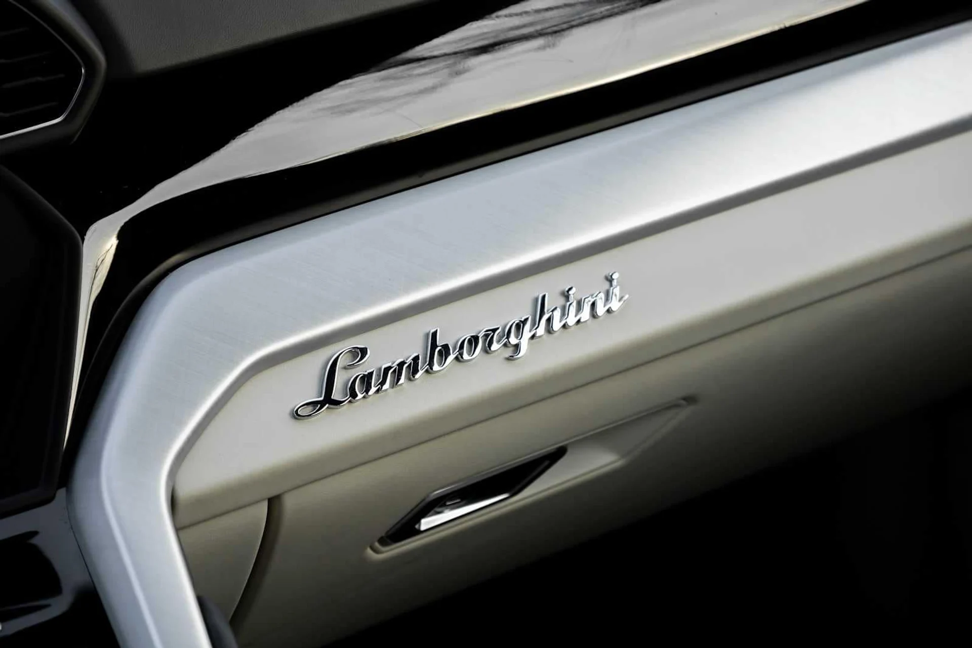 mph052_1255699828_bff2faaecd4972f201c872c795325b60x_b93551d435