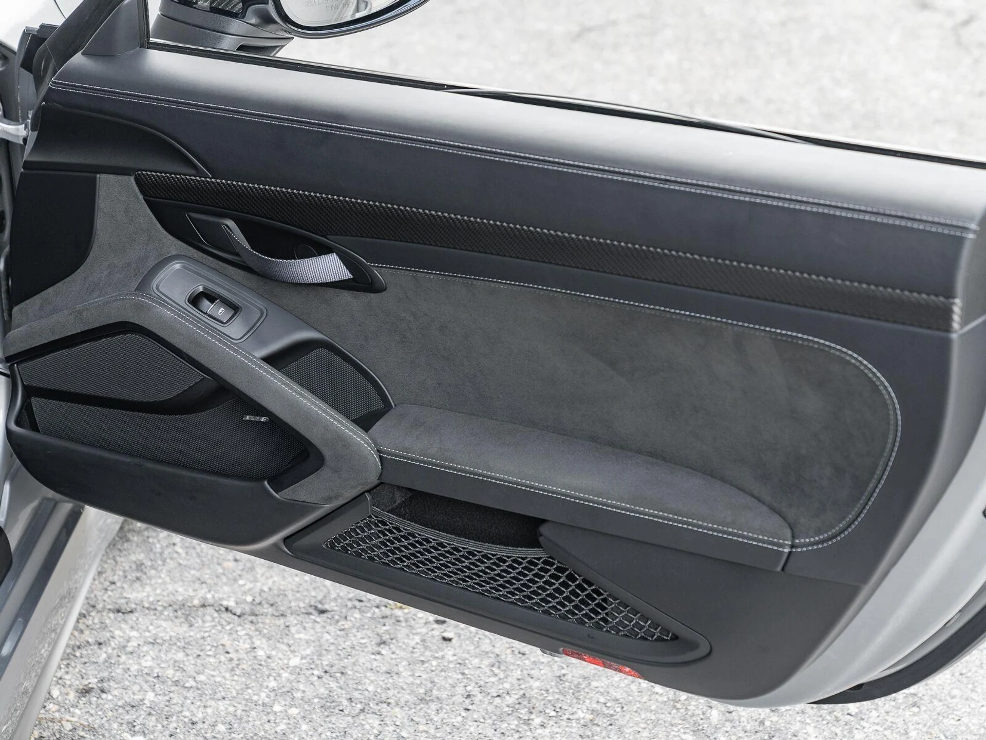 mph052_1262366955_Used_2024_Porsche_718_Cayman_GT_4_RS_1790111659_f7388c1169