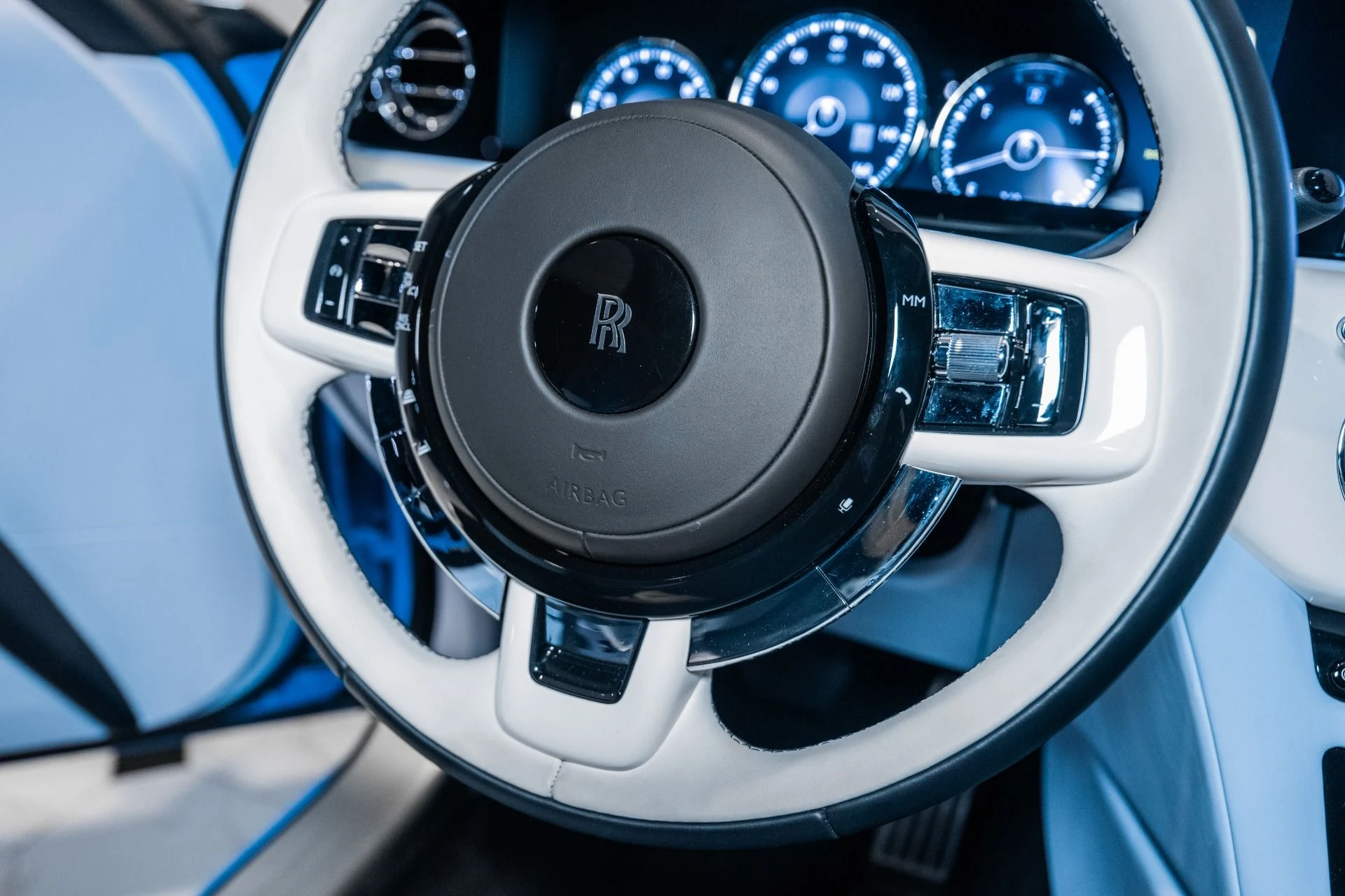 mph052_1269073672_Used_2023_Rolls_Royce_Ghost_1773457420_d3475d65a7