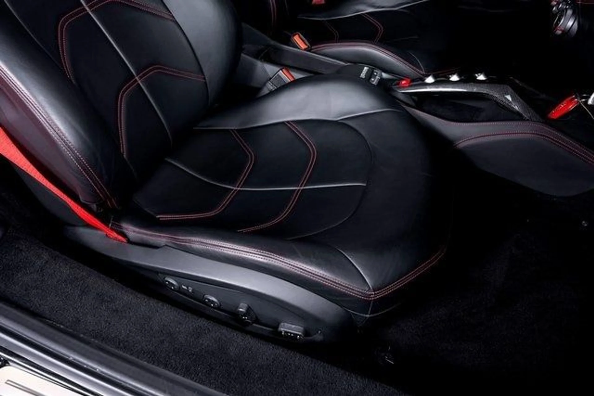 mph052_1273064516_3dca5f141b1a27300277325af48d36a7x_a8e48c0128