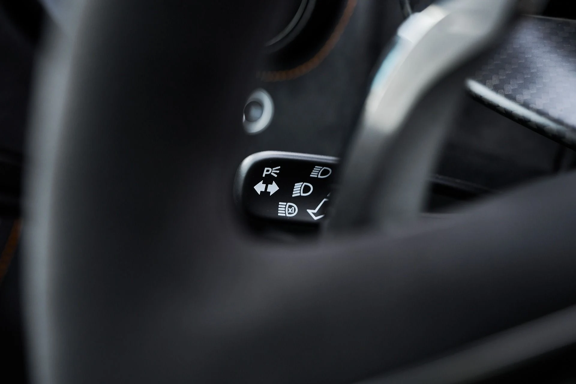 mph052_1282136001_Used_2024_Mc_Laren_750_S_1762992882_804a04a176