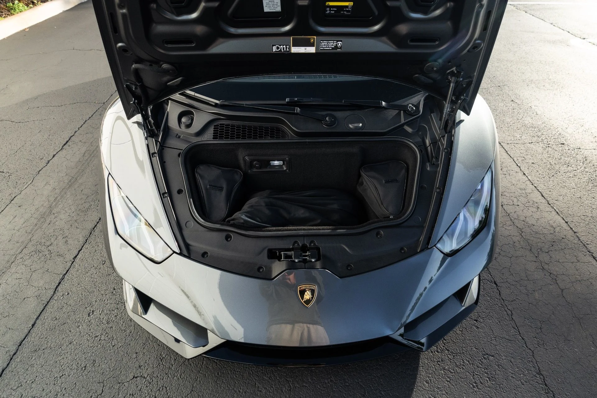 mph052_1304473433_Used_2020_Lamborghini_Huracan_EVO_1769630384_4b034e84ce