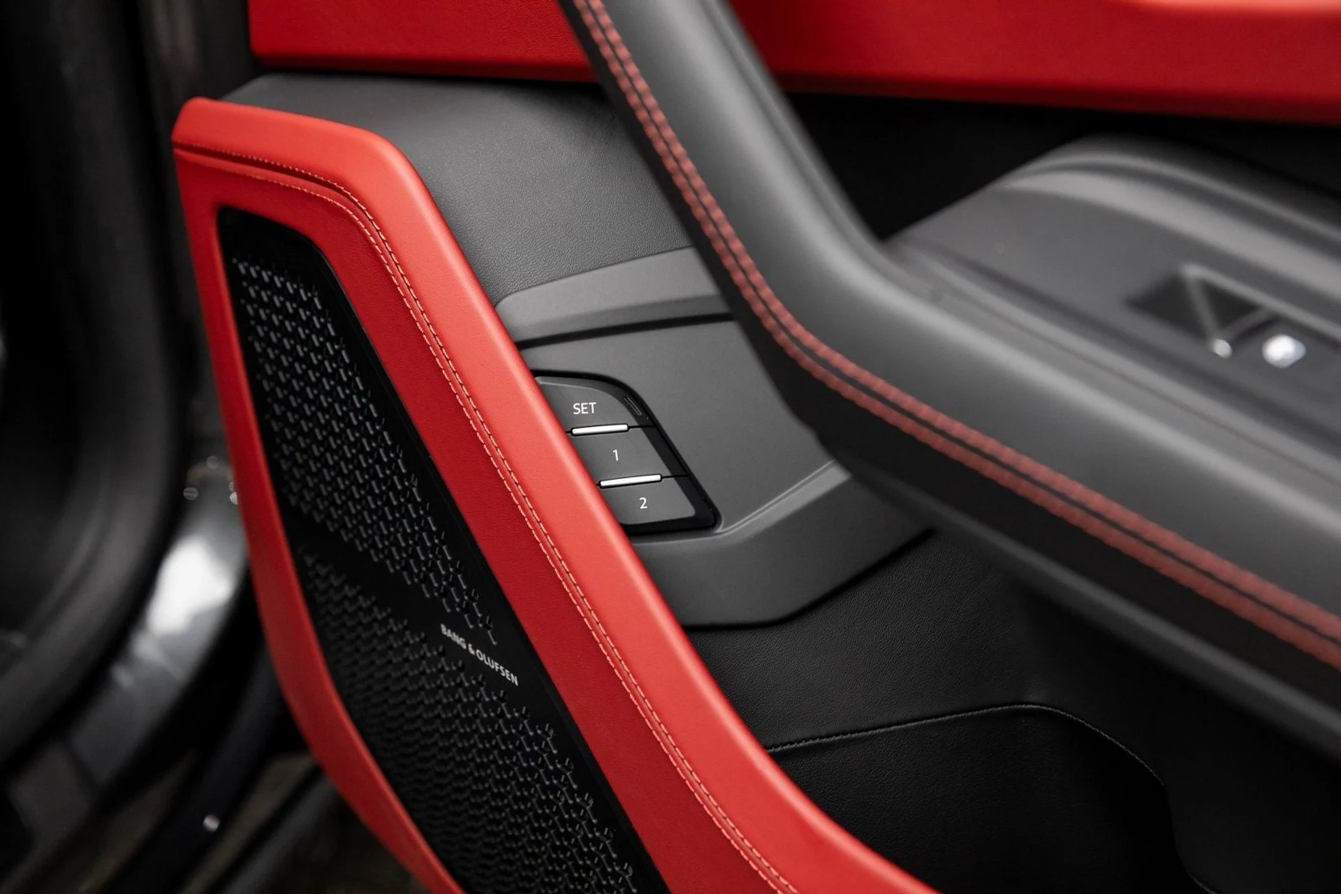 mph052_1321417861_53_912de1d90c