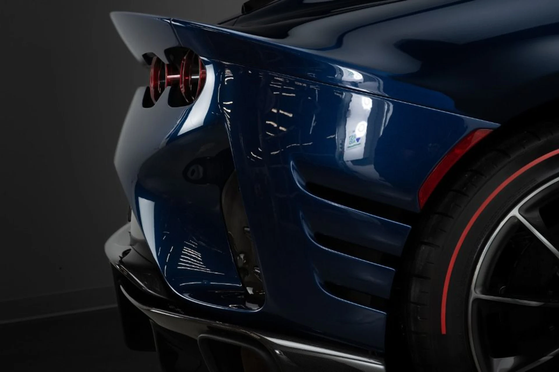 mph052_1372657046_Used_2022_Ferrari_812_Competizione_9060200370