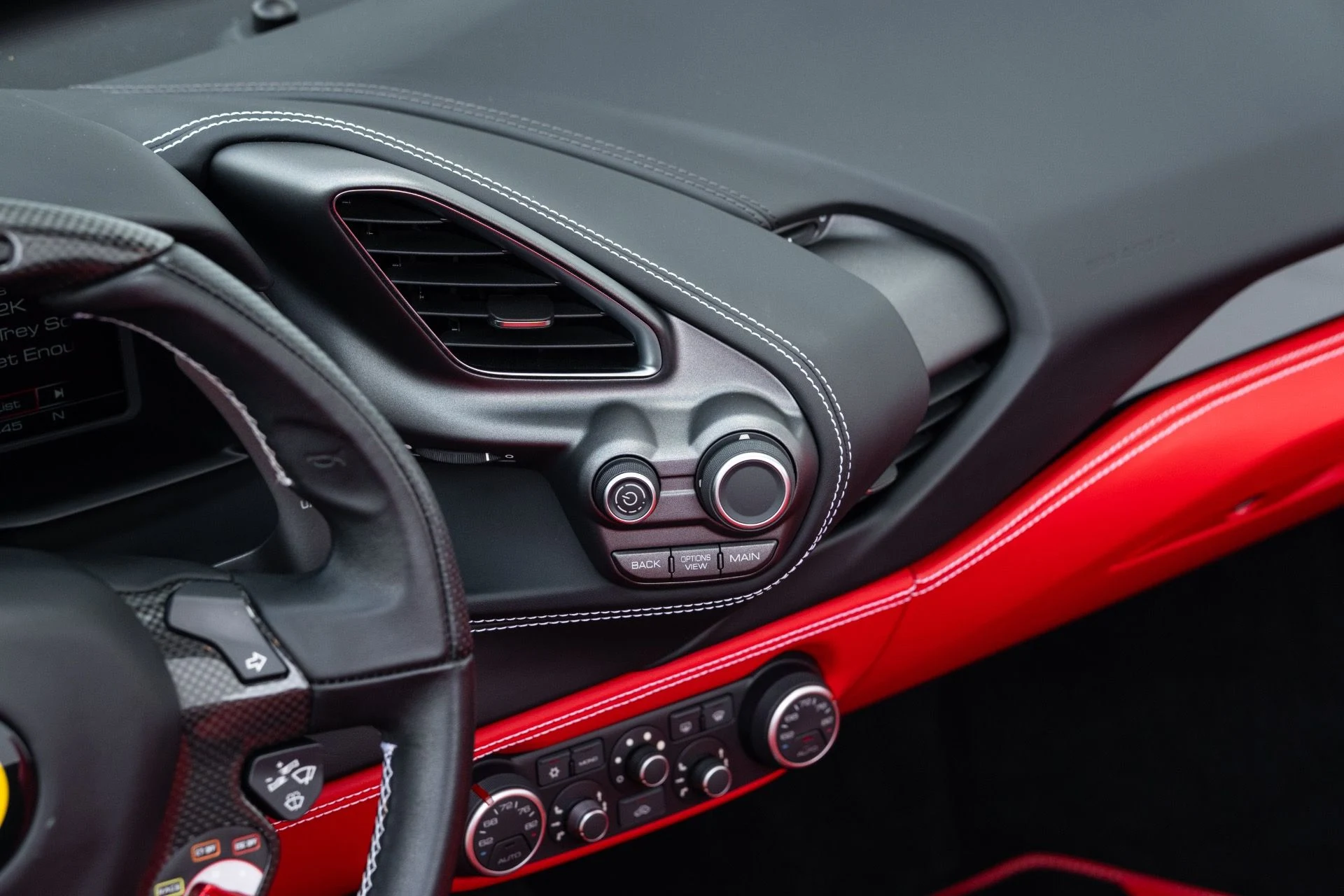 mph052_1374224529_Used_2018_Ferrari_488_Spider_1779900992_0d565b0215