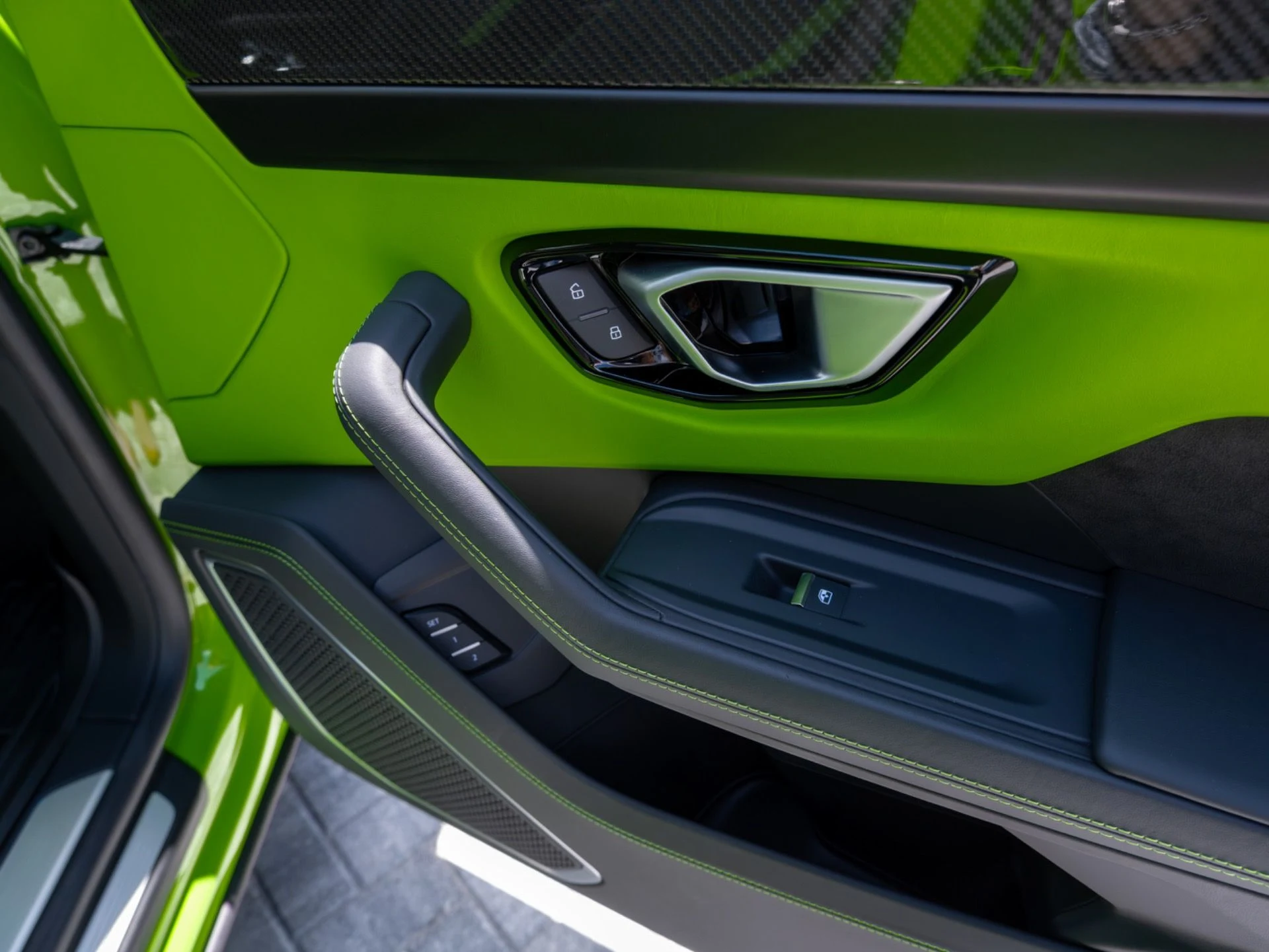 mph052_1385898181_Used_2024_Lamborghini_Urus_S_1775489539_e9c5b89fdd