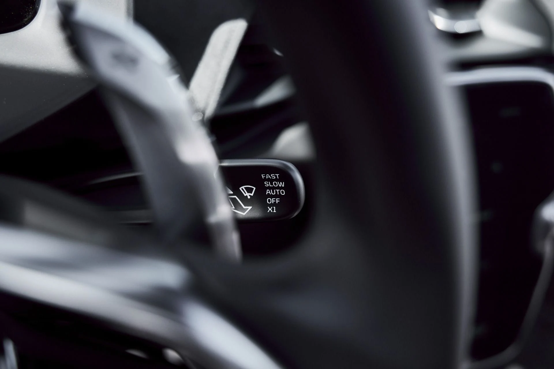 mph052_1386136620_Used_2025_Mc_Laren_Artura_Performance_1772246936_d4e7f77ec3