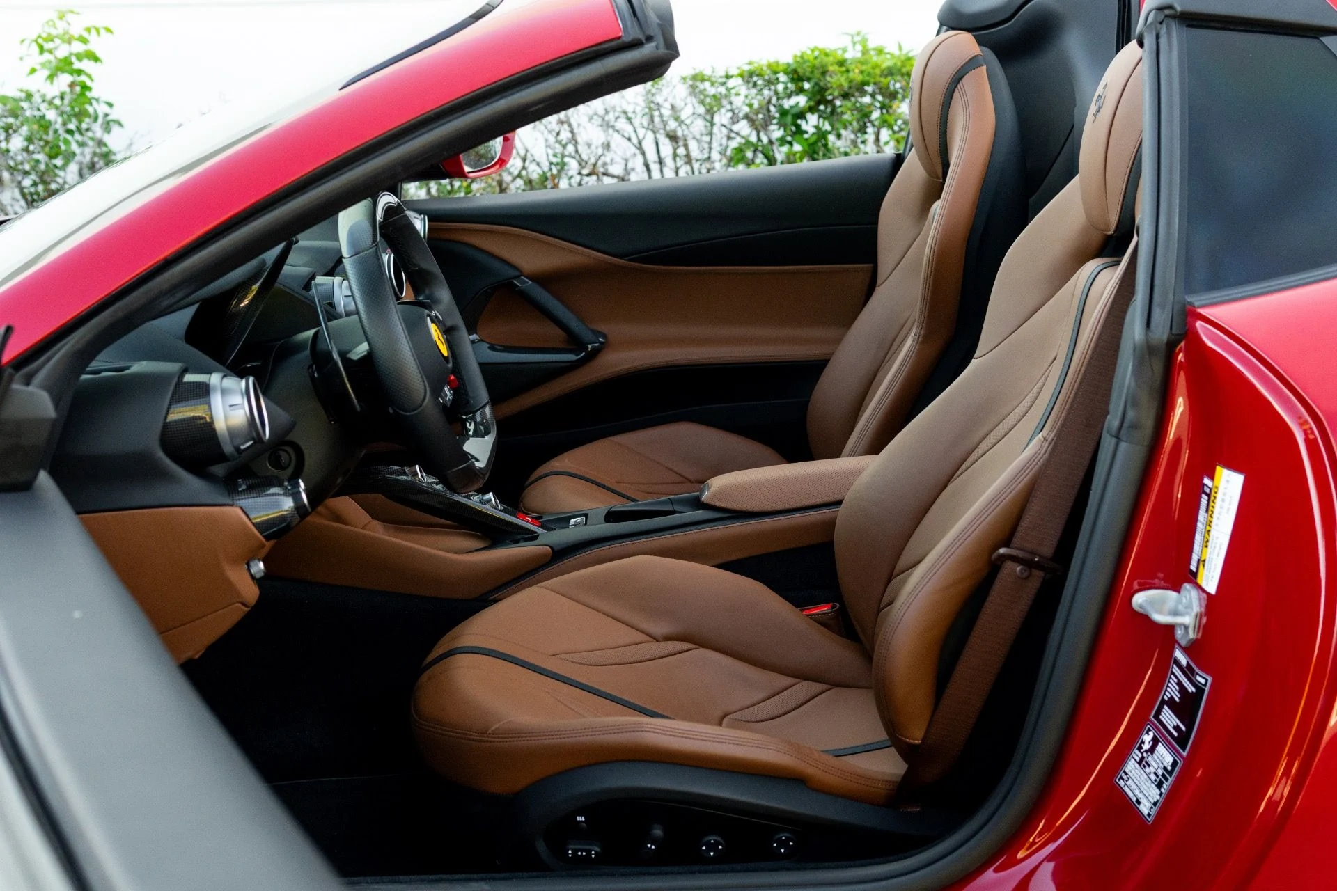 mph052_1394508354_Used_2023_Ferrari_812_GTS_1767886631_c20f3d6eba