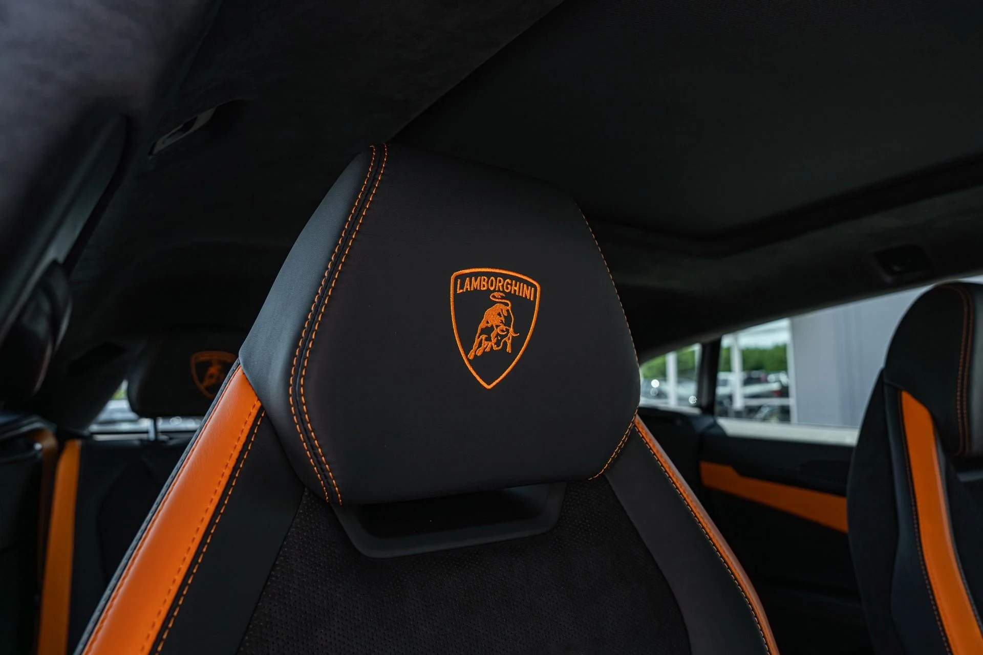 mph052_1398339876_Used_2024_Lamborghini_Urus_S_1755026200_7d9d8405d5