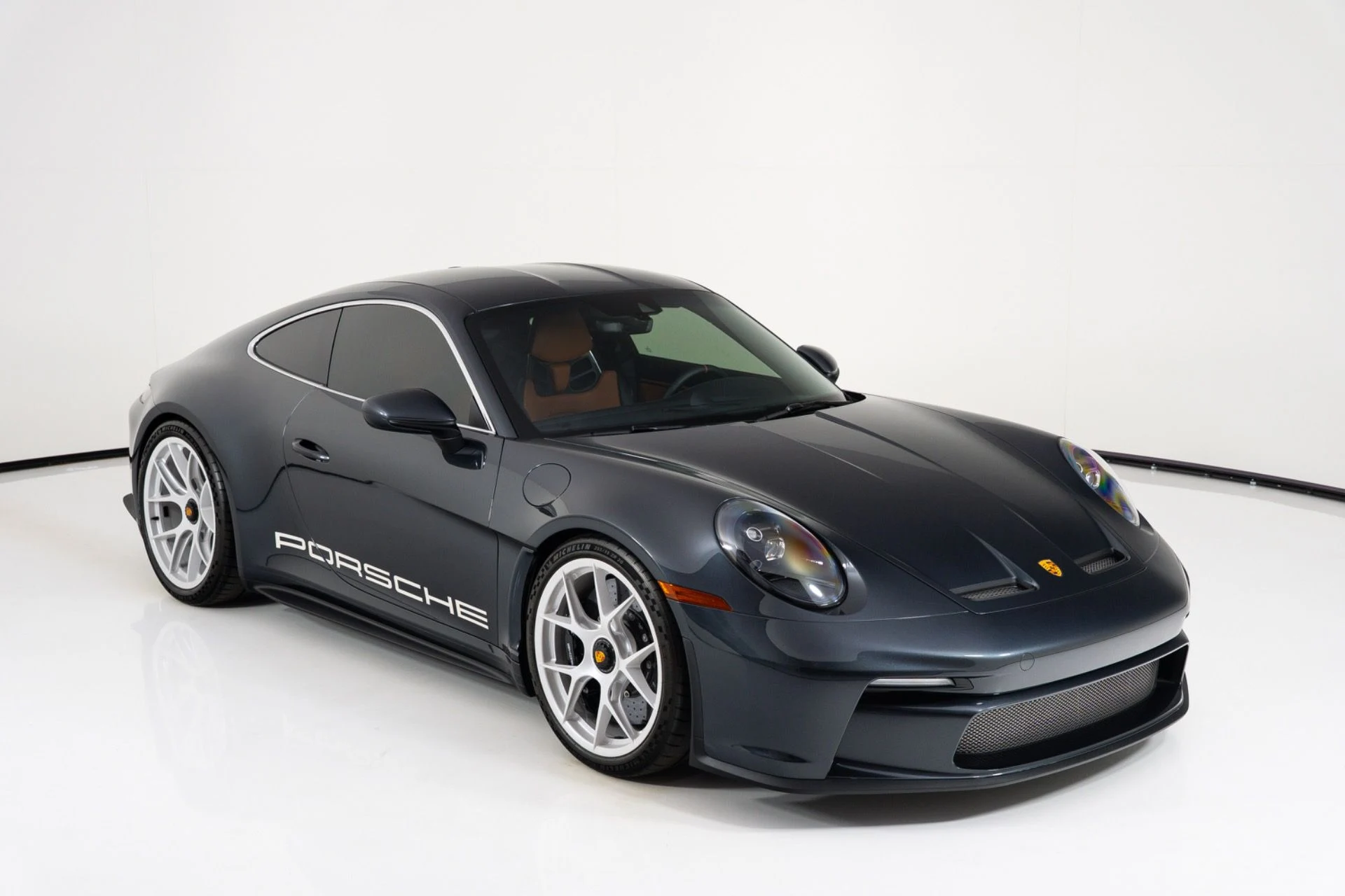 mph052_1410338747_Used_2024_Porsche_911_ST_1791913206_2fac05a8bc