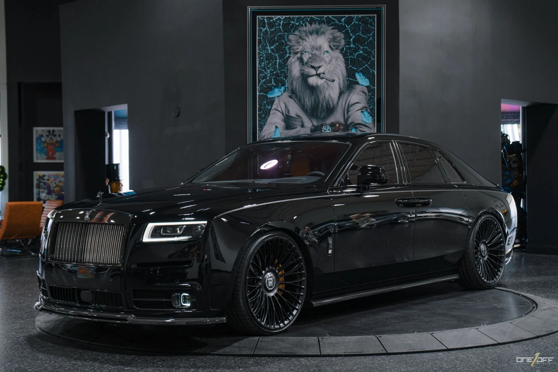 mph052_144169709_Used_2022_Rolls_Royce_Black_Badge_Ghost_FULL_Urban_Design_Carbon_Kit_477_K_MSRP_Starlight_1759778193_aaad4afc83