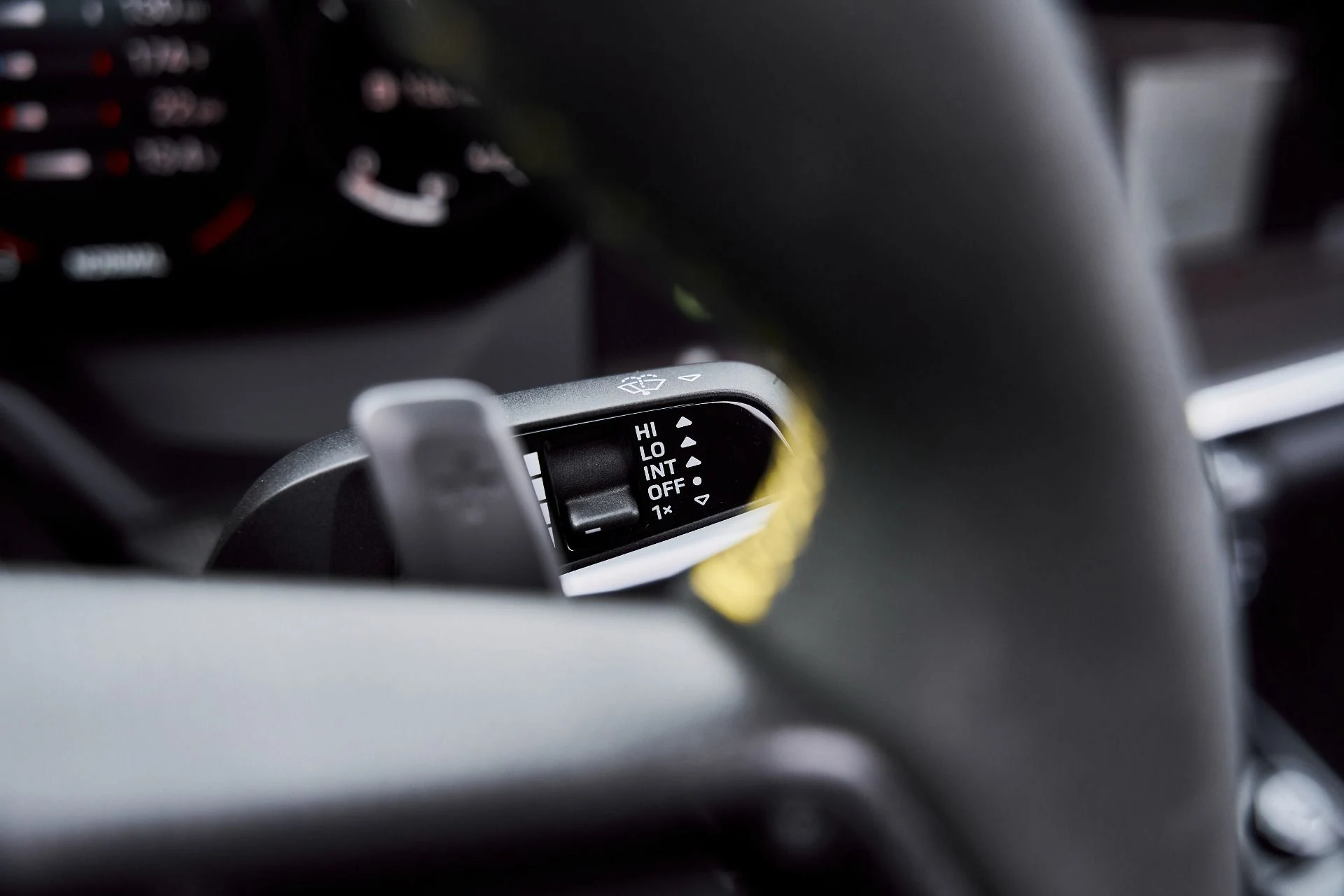 mph052_1448317082_Used_2025_Porsche_911_Turbo_S_1770776373_3ec21d90f4