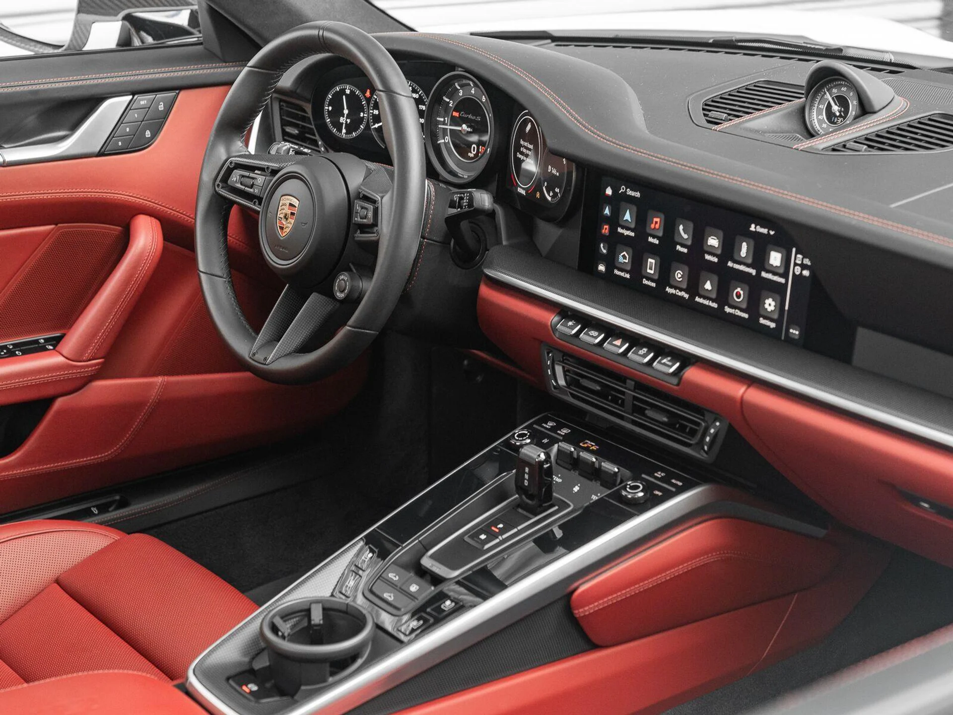 mph052_145143829_Used_2023_Porsche_911_Turbo_S_1790111632_64a43394d1