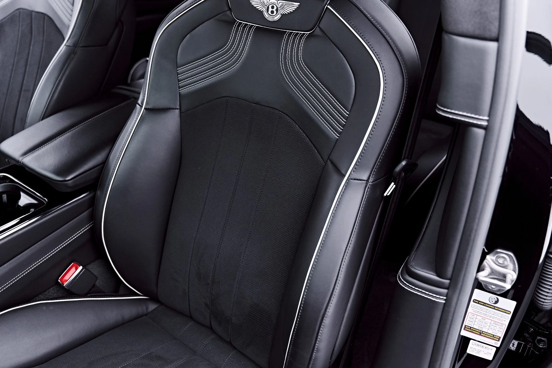mph052_1464459746_Used_2023_Bentley_Flying_Spur_S_1784247306_772645df3c